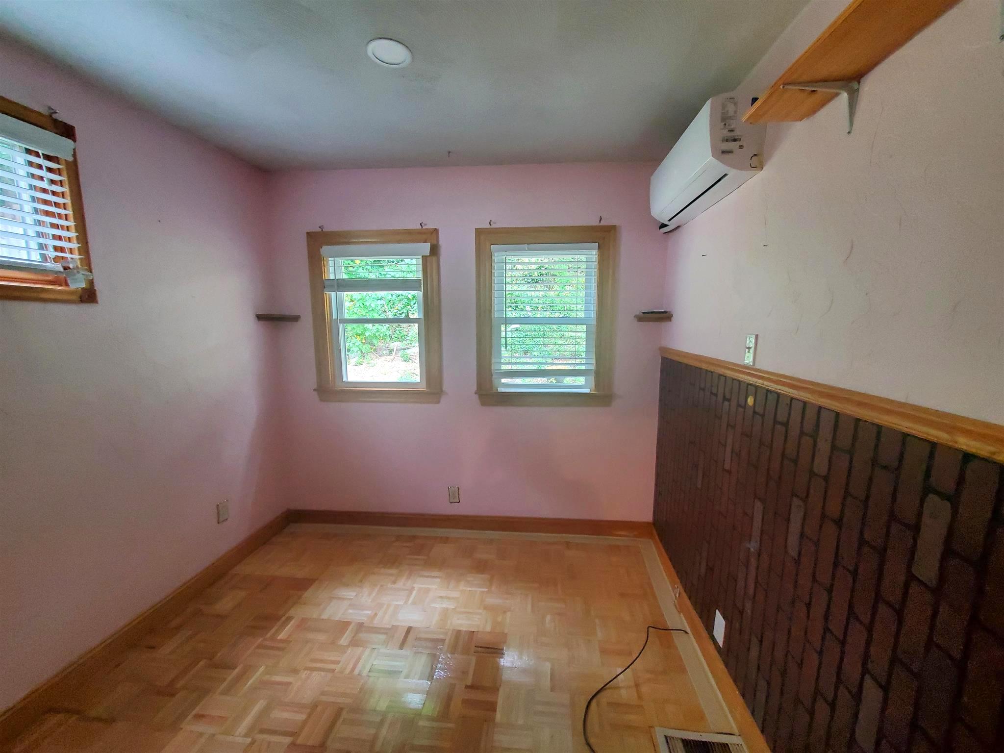 3 bed, 1.5 bath apartment for rent at 137 Fern Rd Unit 137, Glenwood — photo 11 of 21