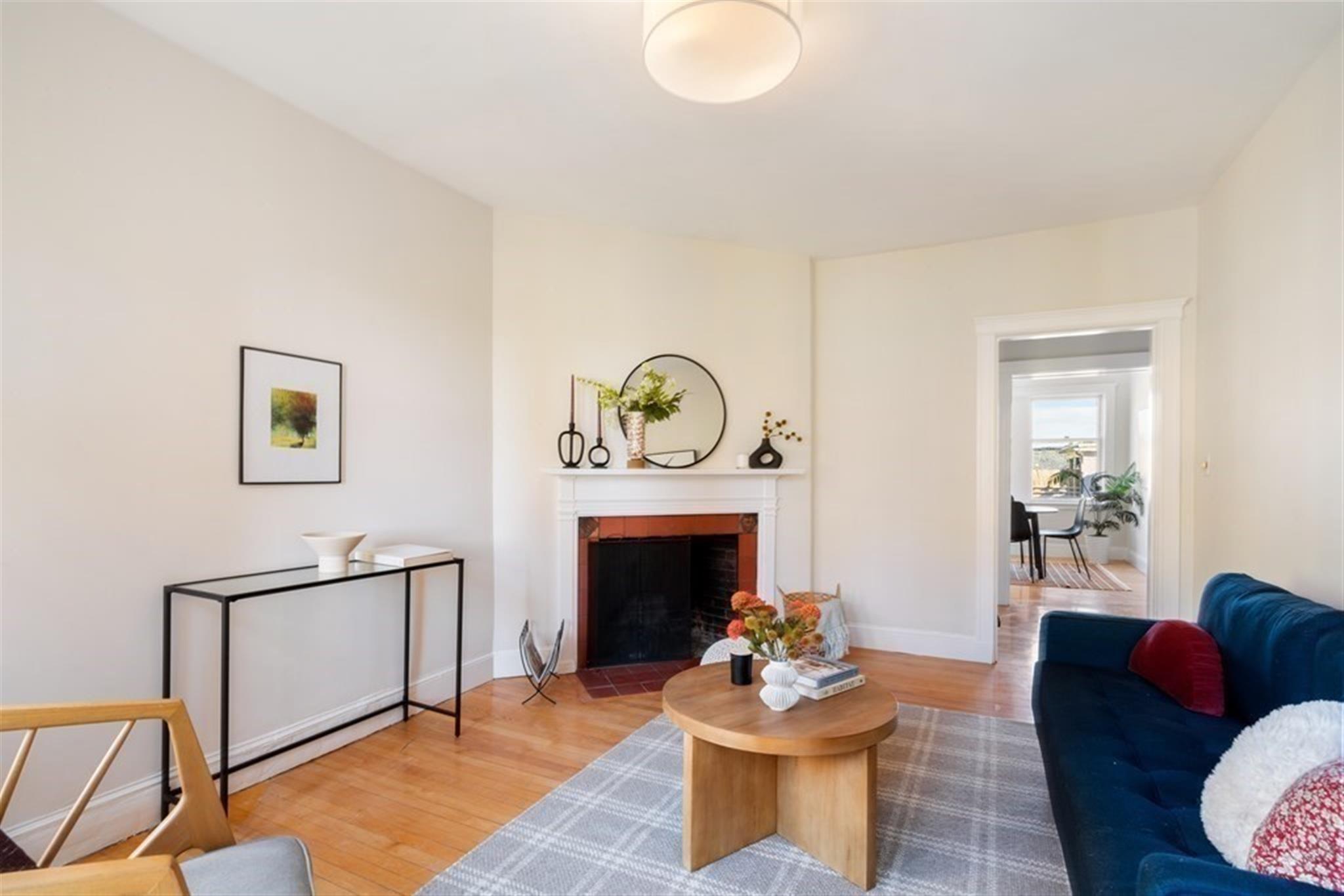 2 bed, 1 bath apartment for rent at 10 Dana St Unit 304, Harvard Square — photo 2 of 10