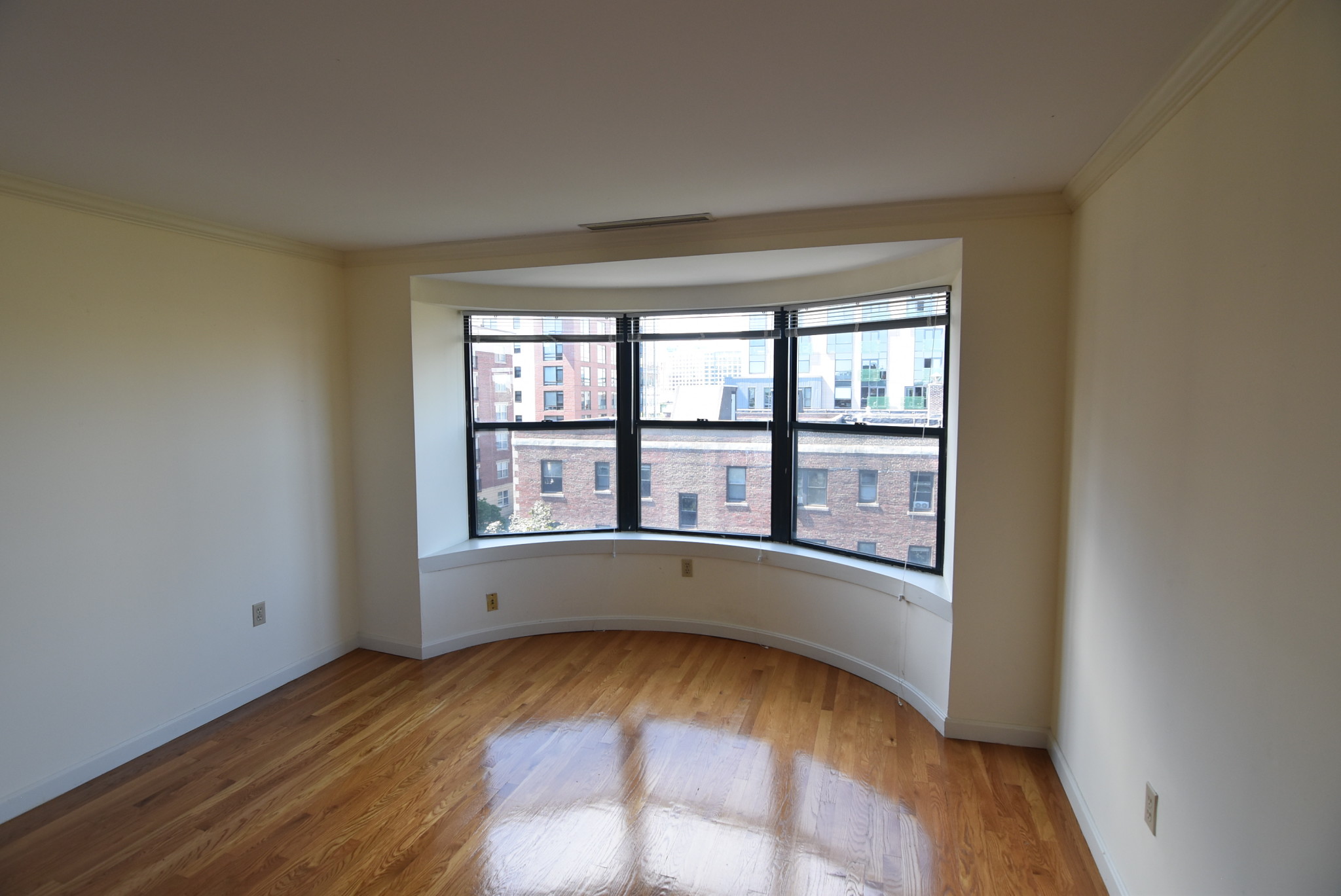 100 Jersey St, Fenway