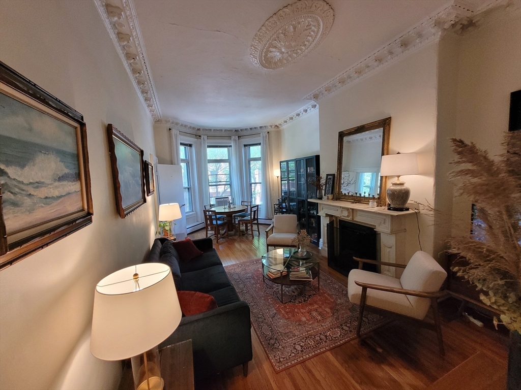 30 Holyoke St, South End