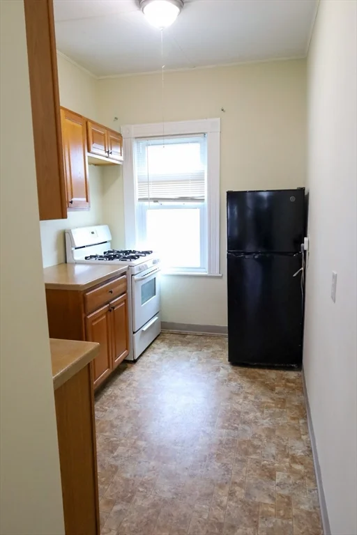 159 Covel, Fall River