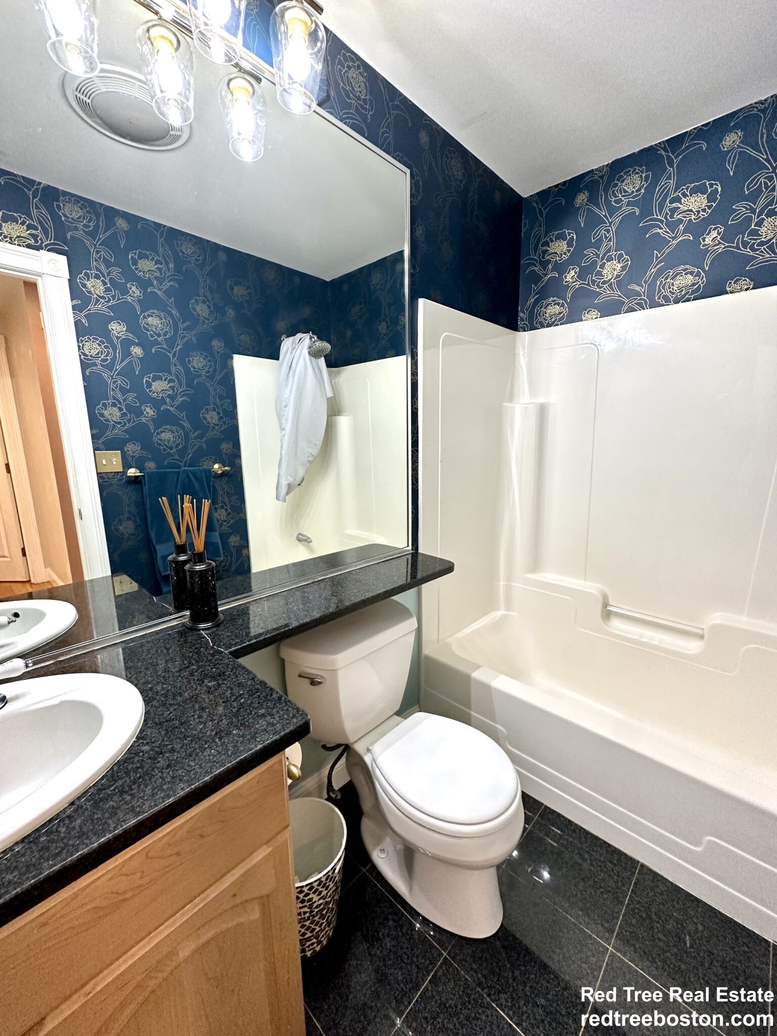 2 bed, 2 bath apartment for rent at 324 Dorchester St Unit 2, South Boston — photo 13 of 14