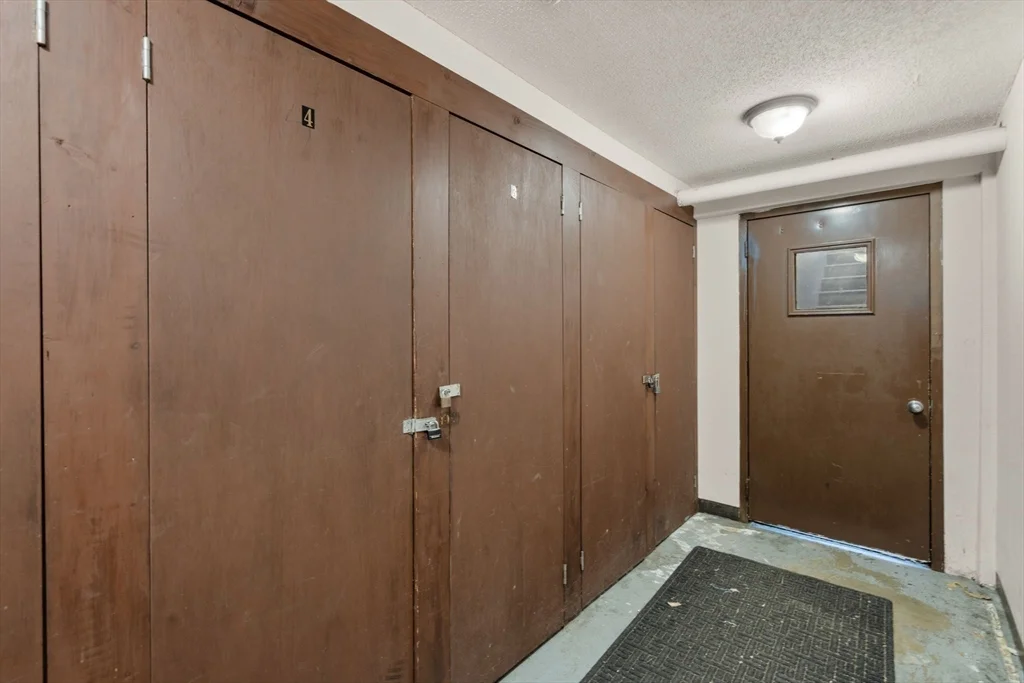 286 Fenno St, Revere