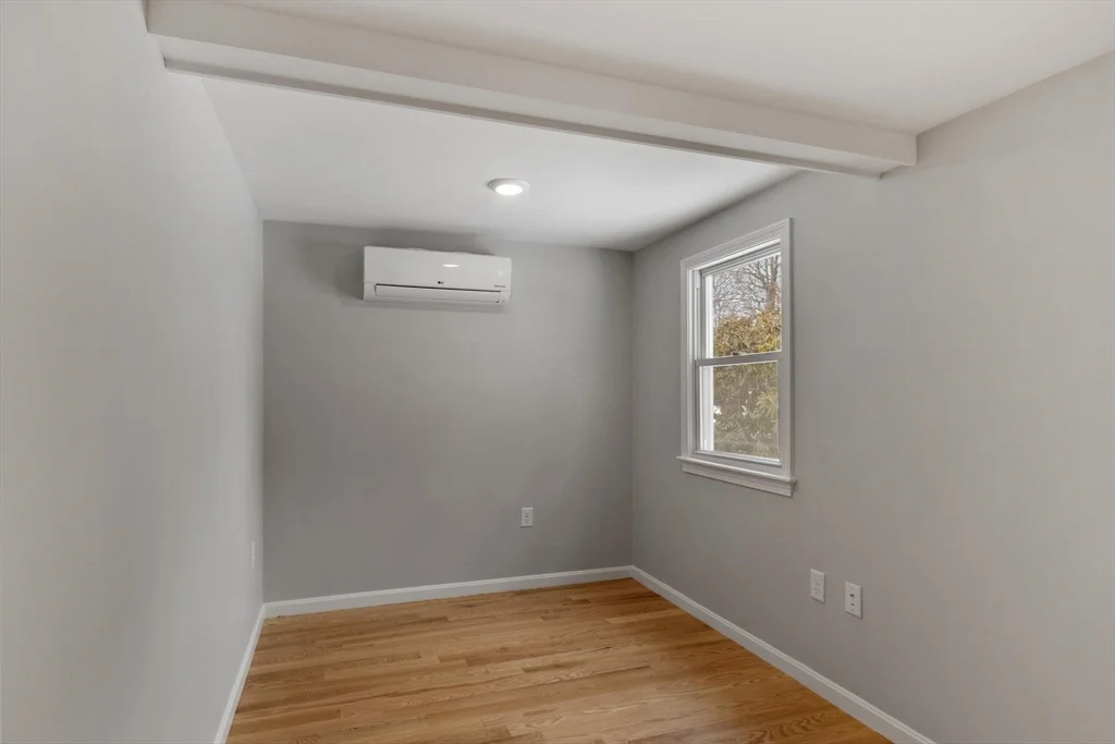 31 Birch Rd, Nabnasset