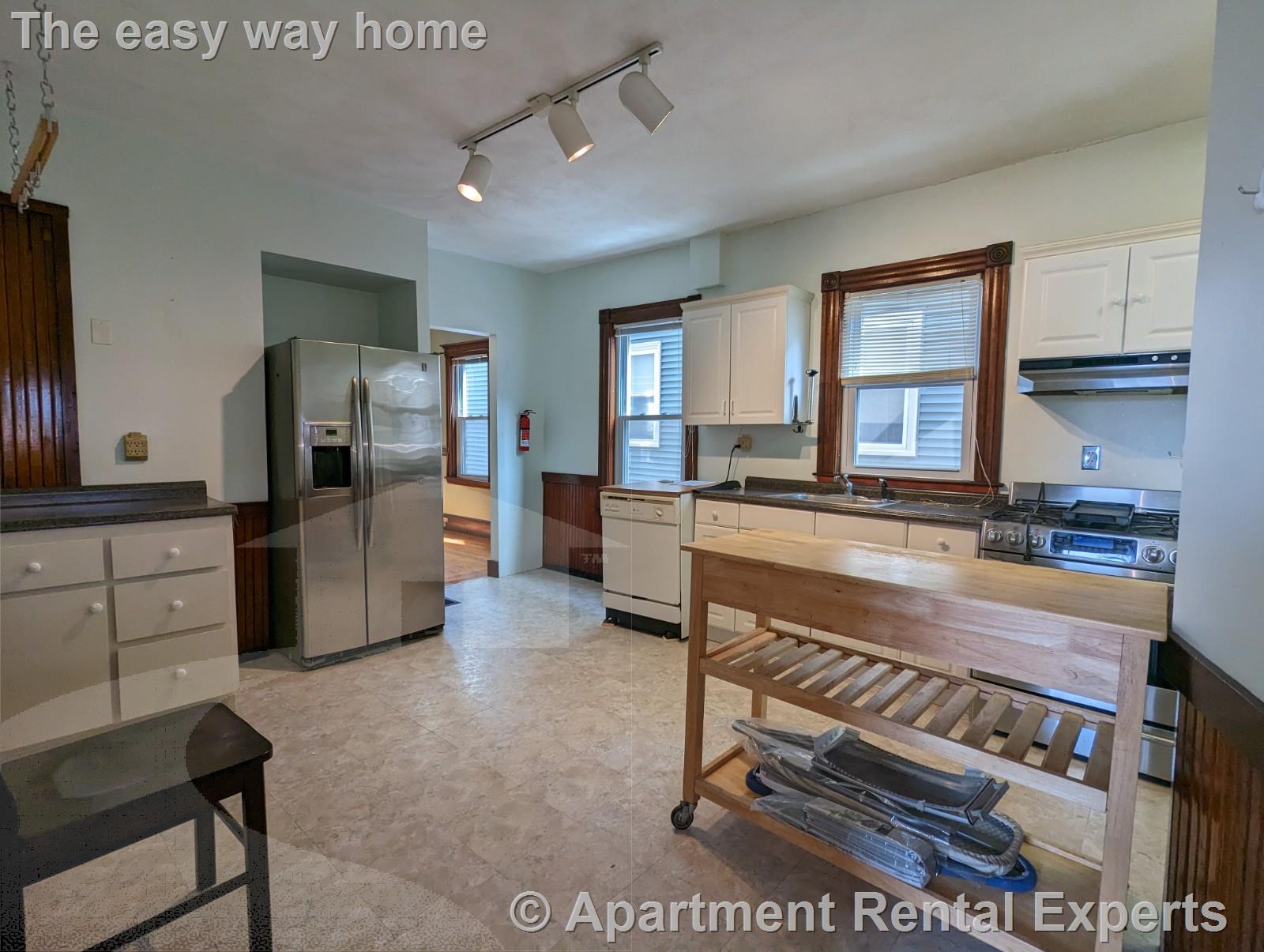 298A Highland Ave, Davis Square