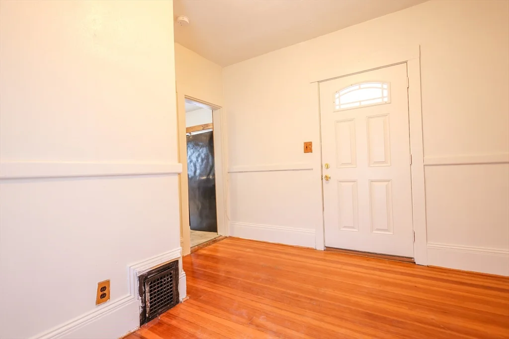 68A Newhall St, Malden