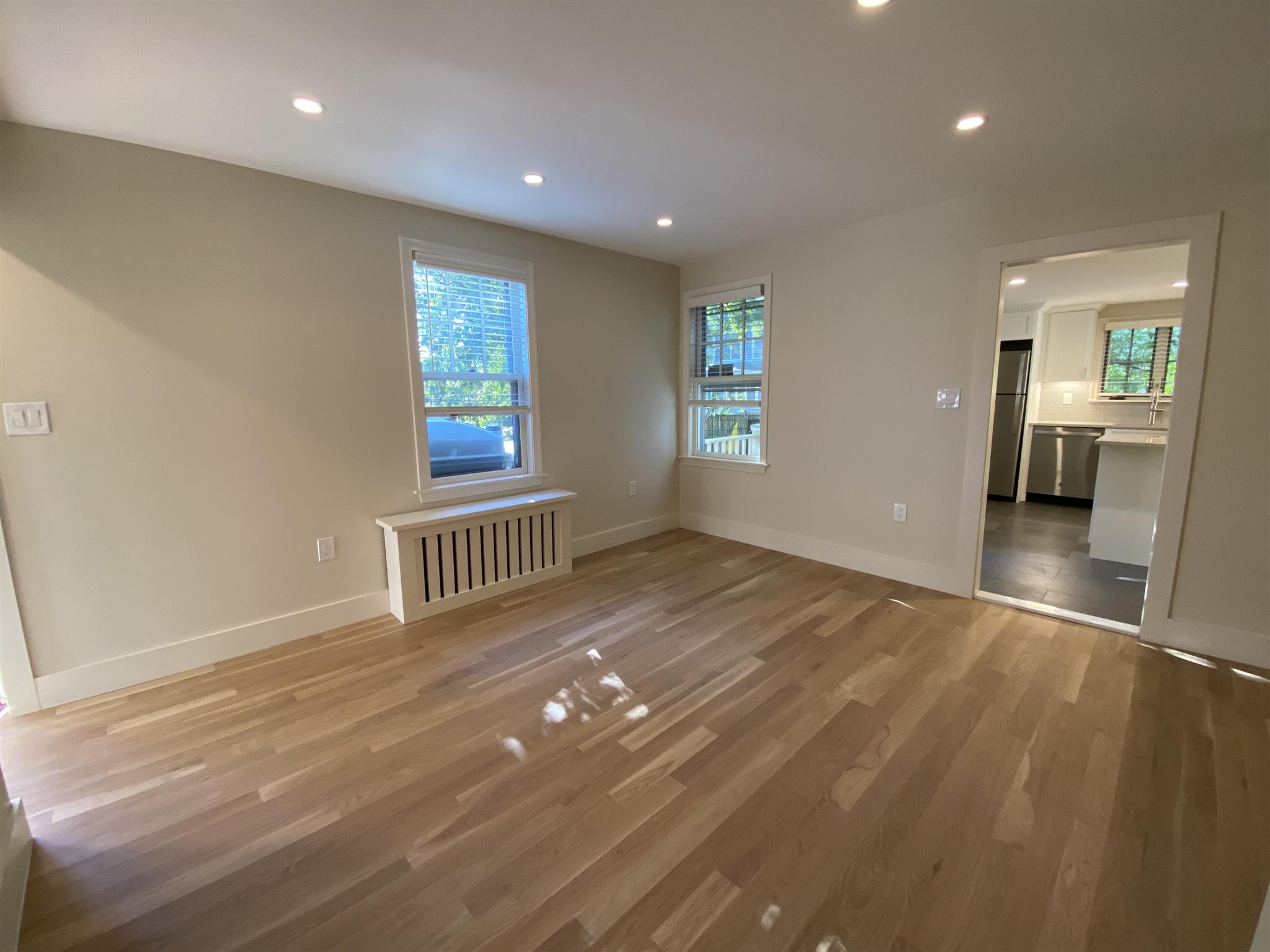 3 bed, 2 bath apartment for rent at 550 Franklin St Unit 1, Harvard Square — photo 8 of 15
