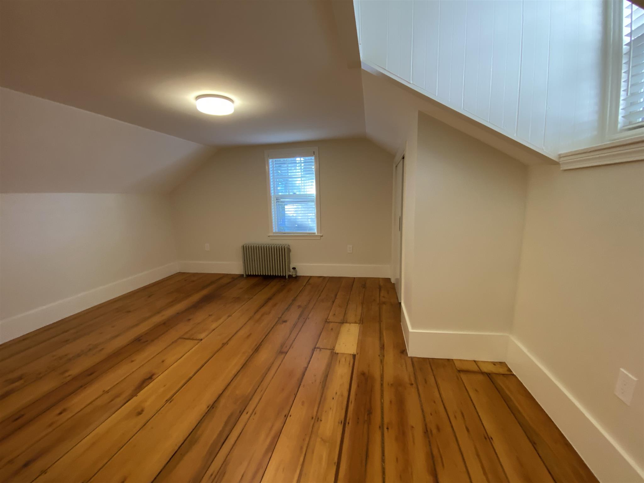 3 bed, 2 bath apartment for rent at 550 Franklin St Unit 1, Harvard Square — photo 13 of 15