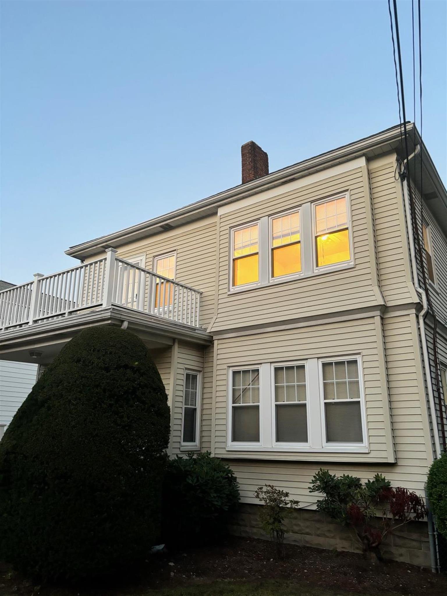 1.5 bed, 1 bath apartment for rent at 169 School St Unit 2, Mount Auburn (Watertown) — photo 6 of 11