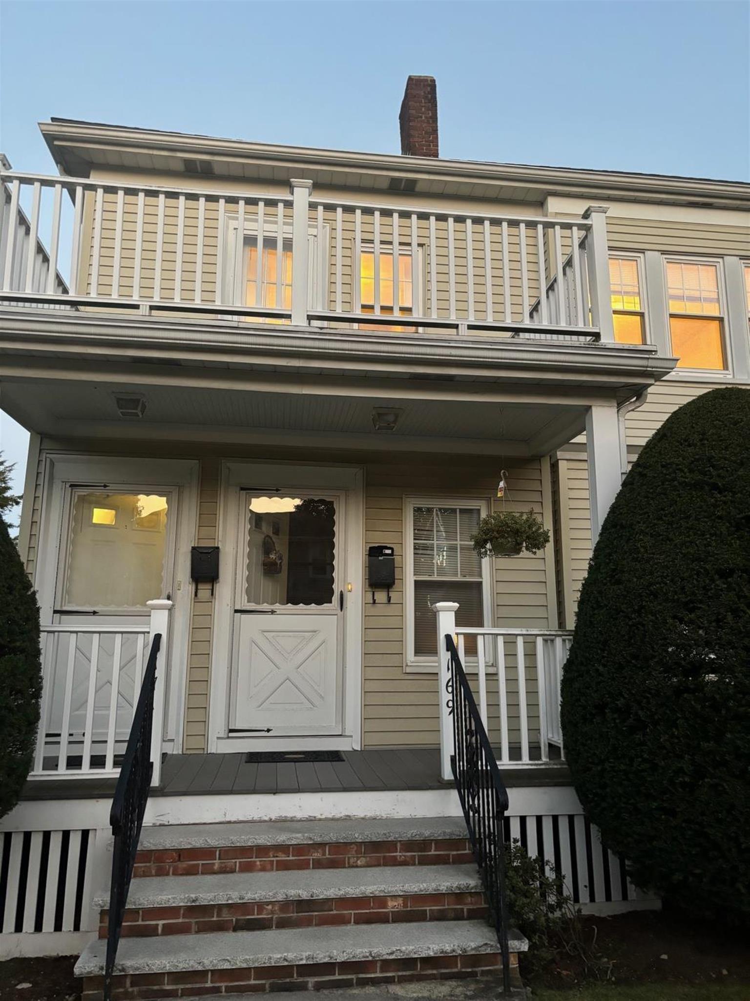 1.5 bed, 1 bath apartment for rent at 169 School St Unit 2, Mount Auburn (Watertown) — photo 7 of 11