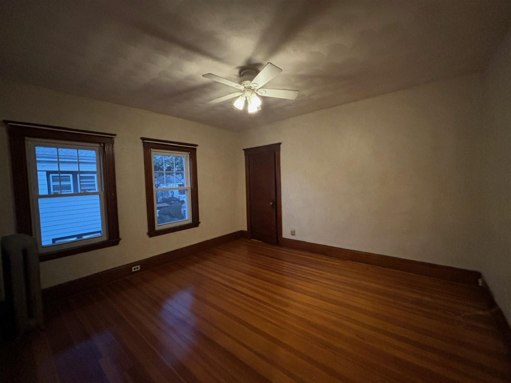 1.5 bed, 1 bath apartment for rent at 169 School St Unit 2, Mount Auburn (Watertown) — photo 10 of 11