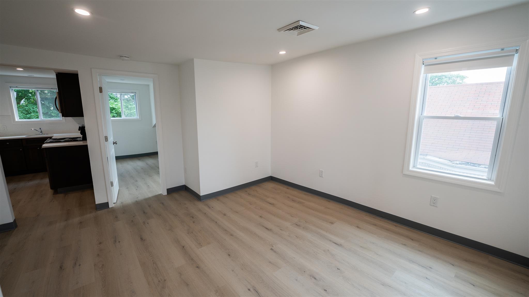 3 bed, 3 bath apartment for rent at 303 Boston Ave Unit 3, Tufts University — photo 2 of 11