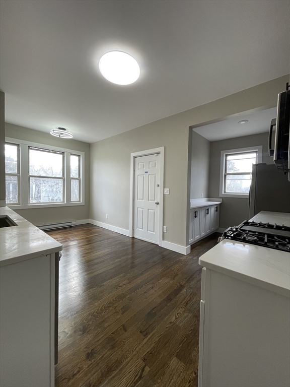 38 Hutchings, Roxbury