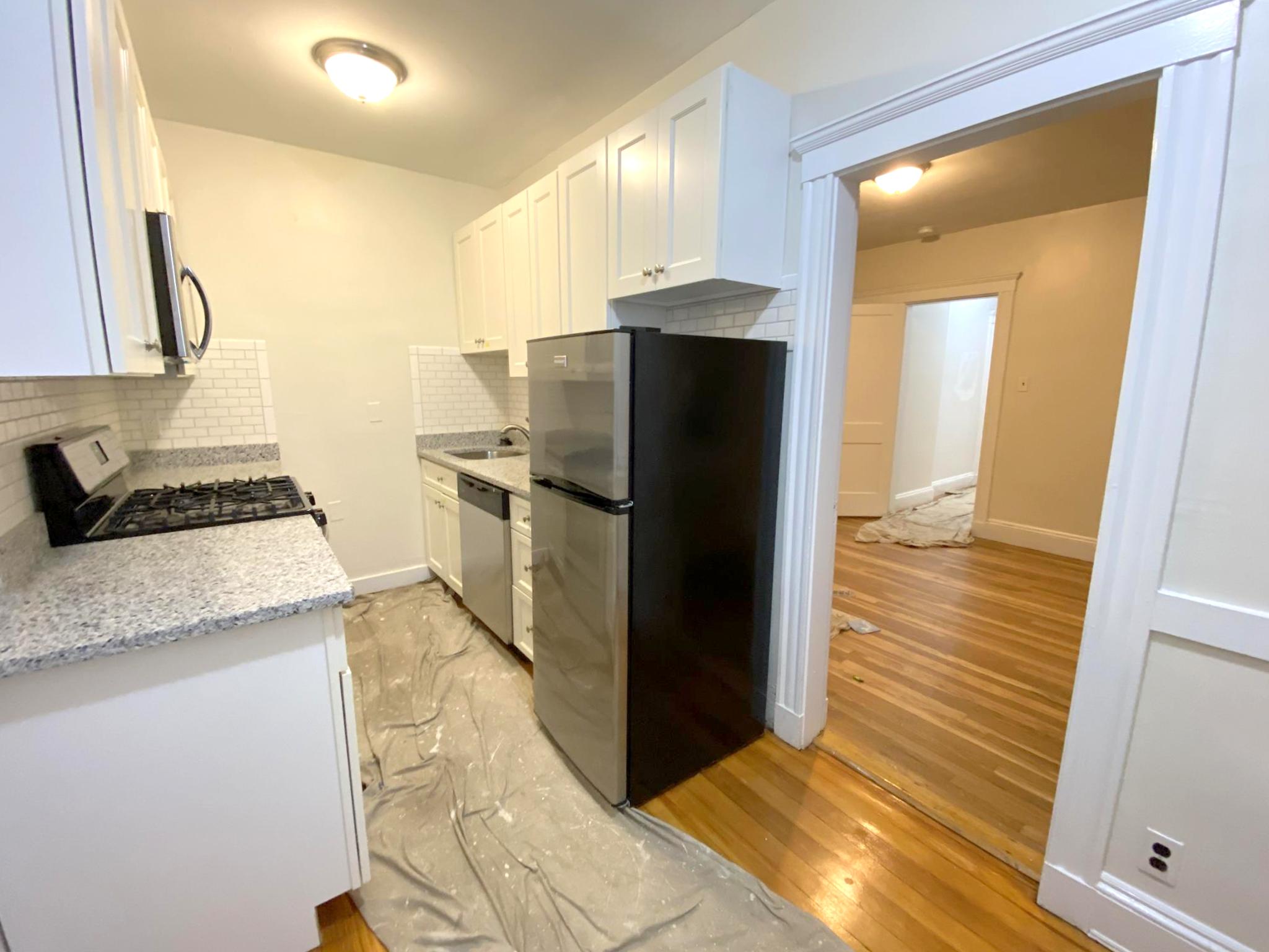 Studio bed, 1 bath apartment for rent at 28 Langdon St Unit Studio, Harvard Square — photo 4 of 8