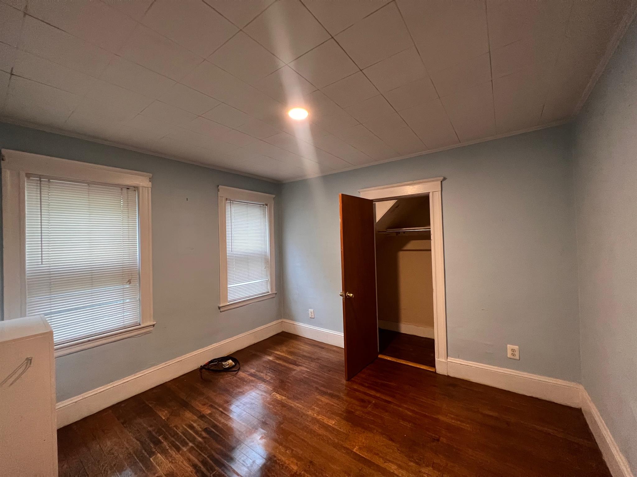 2.5 bed, 1 bath apartment for rent at 3 Saint Clements Rd Unit 1, Tufts University — photo 7 of 16