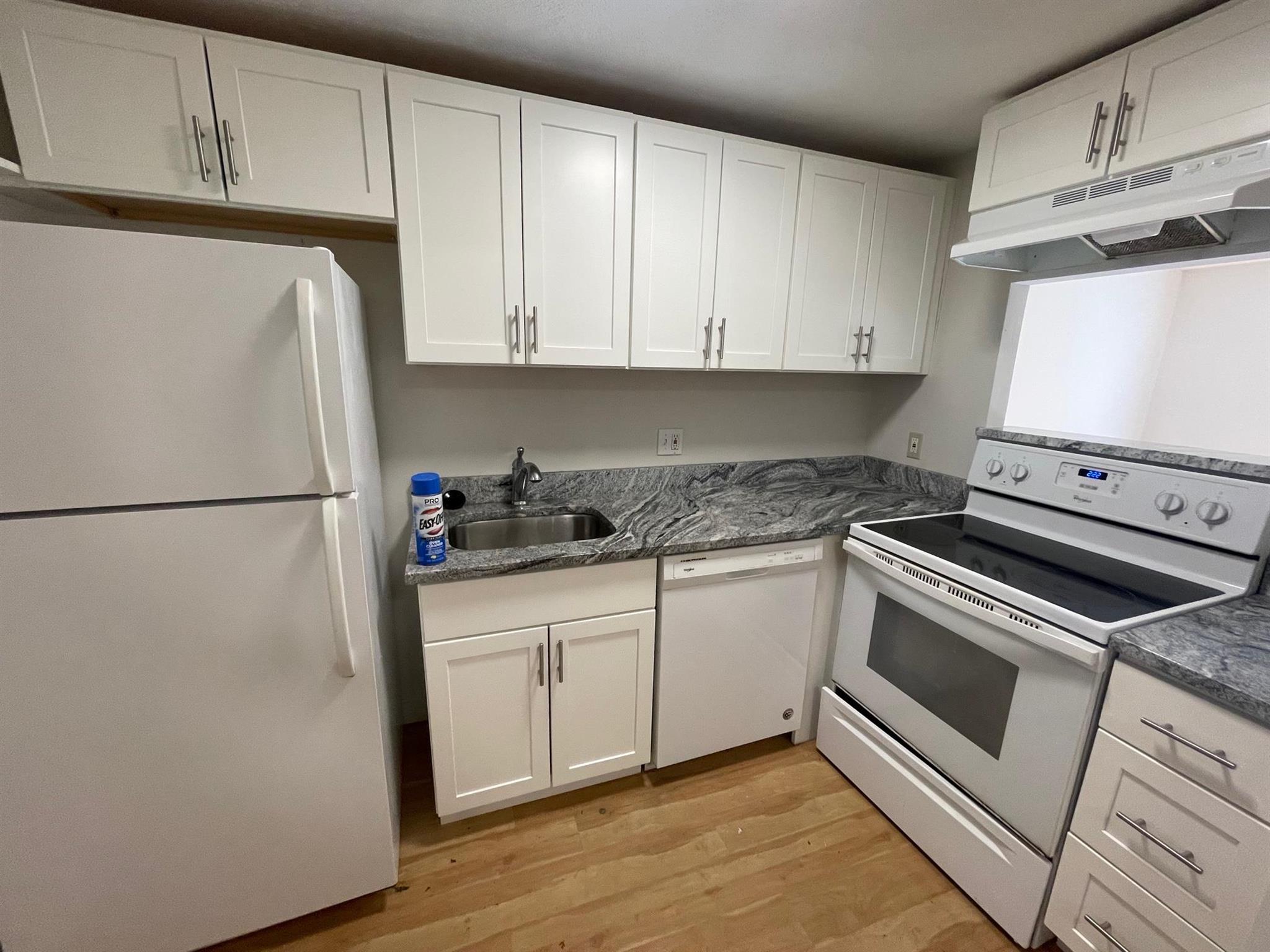 2 bed, 1 bath apartment for rent at 19 Central St Unit 19, Union Square — photo 1 of 15