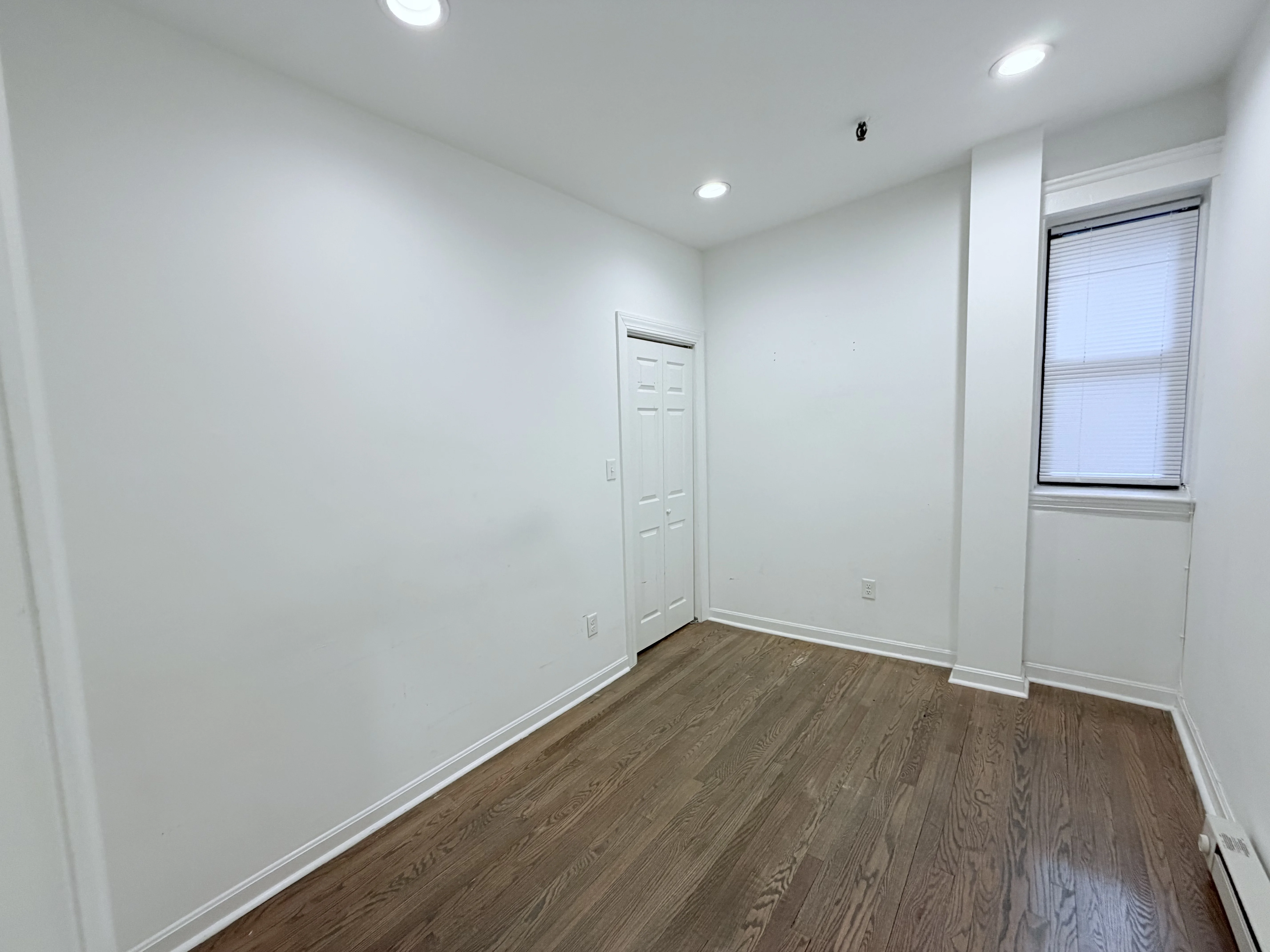 19 Peterborough St, Fenway