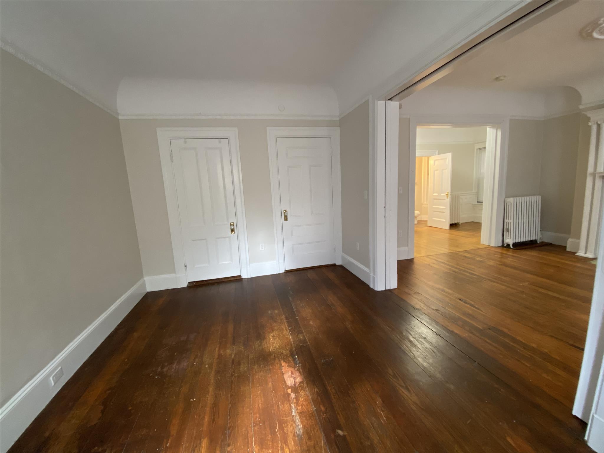 Studio bed, 1 bath apartment for rent at 1039 Massachusetts Ave Unit 3, Harvard Square — photo 3 of 9