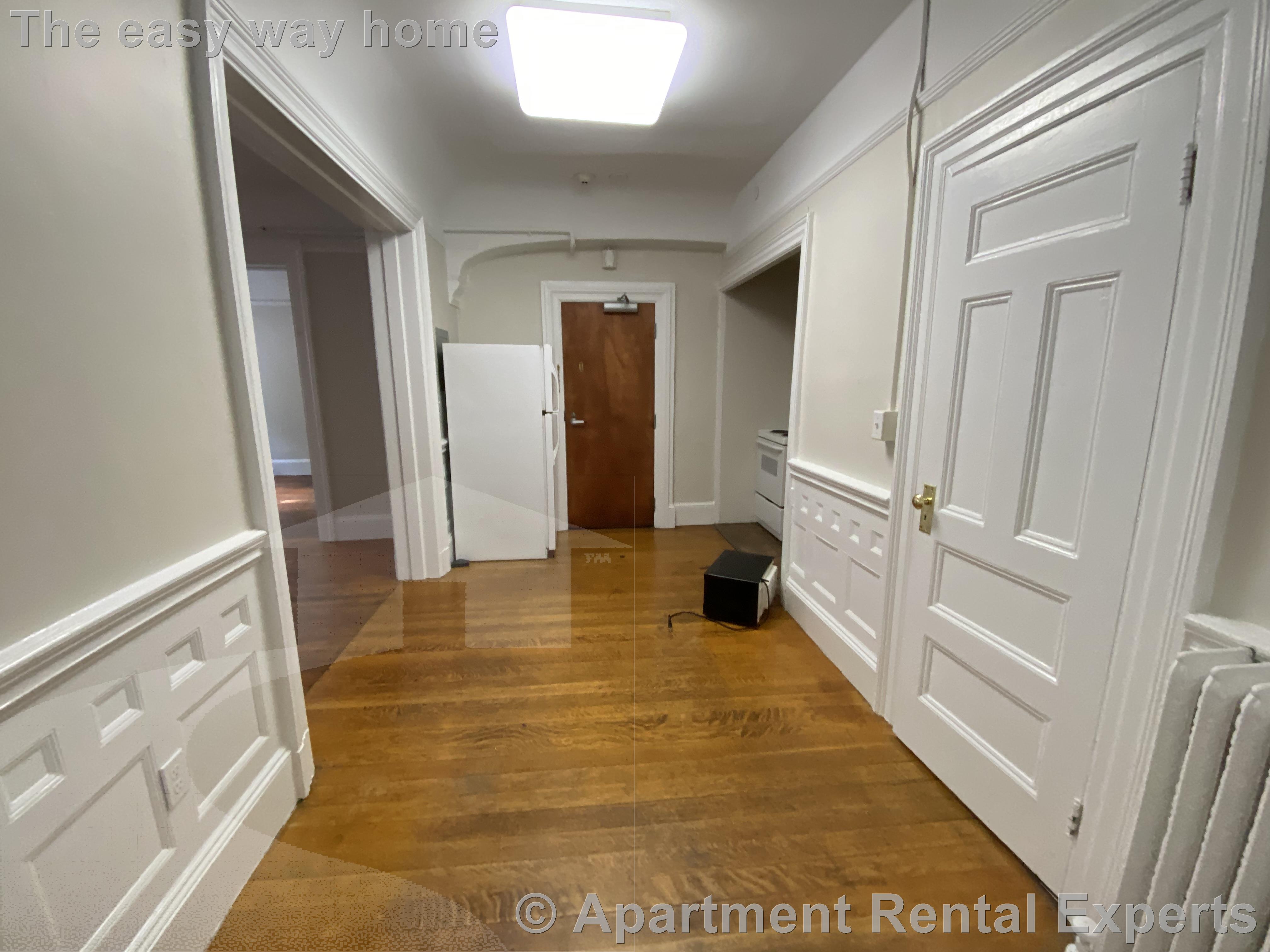1 bed, 1 bath apartment for rent at 1039 Massachusetts Ave Unit 303, Harvard Square — photo 5 of 9