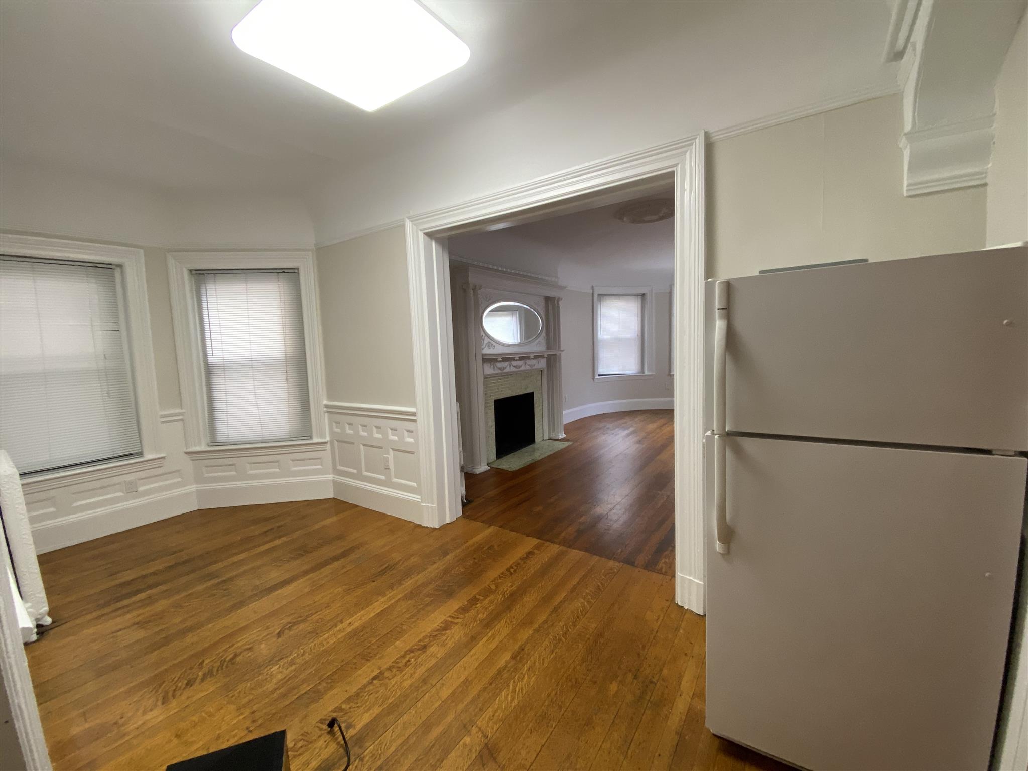 Studio bed, 1 bath apartment for rent at 1039 Massachusetts Ave Unit 304, Harvard Square — photo 7 of 9