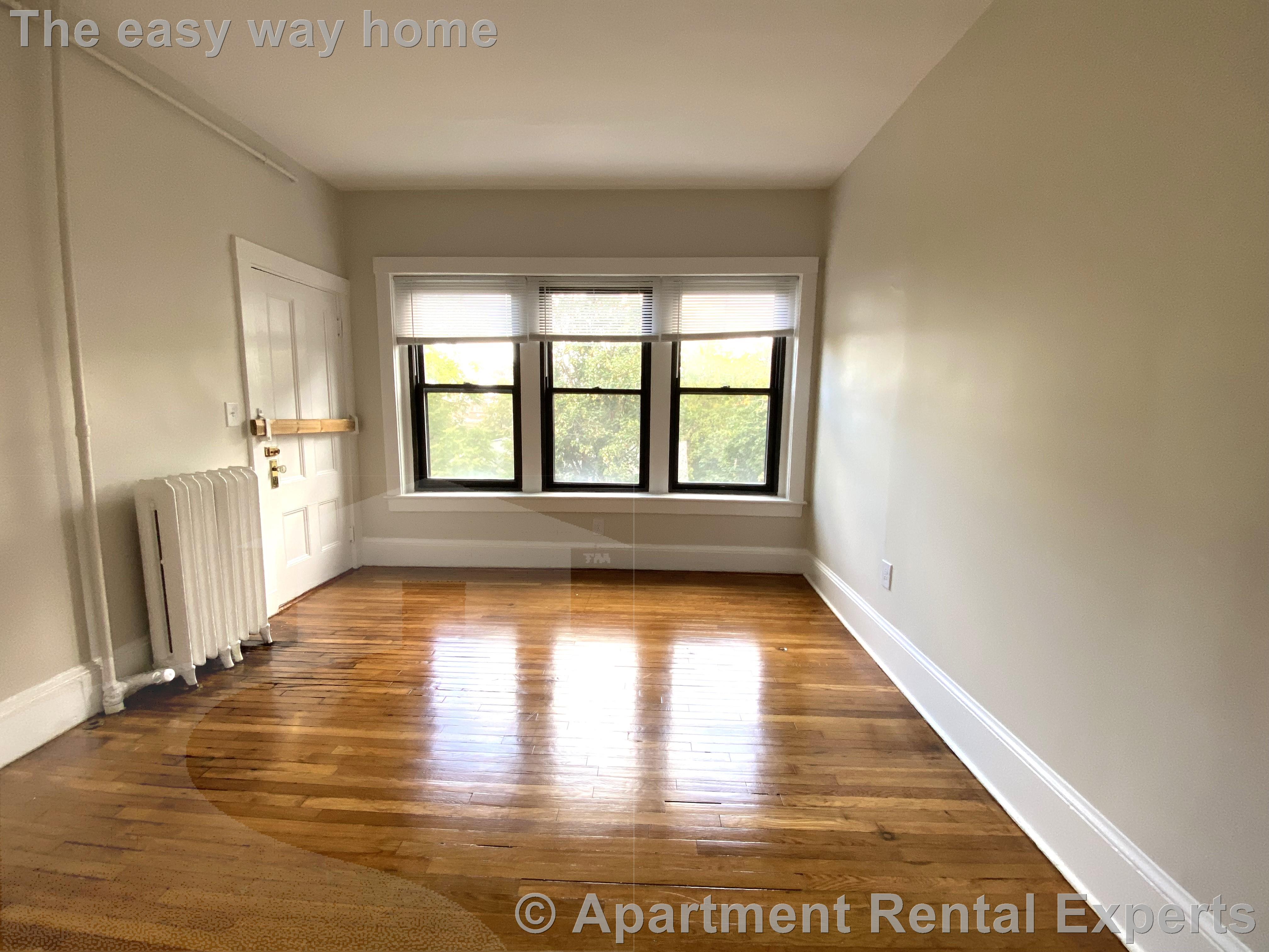 1039 Massachusetts Ave, Harvard Square