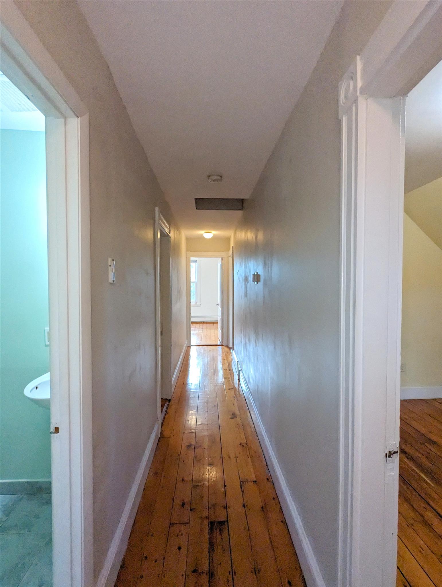 4 bed, 2 bath apartment for rent at 77 Orchard St, Tufts University — photo 8 of 21