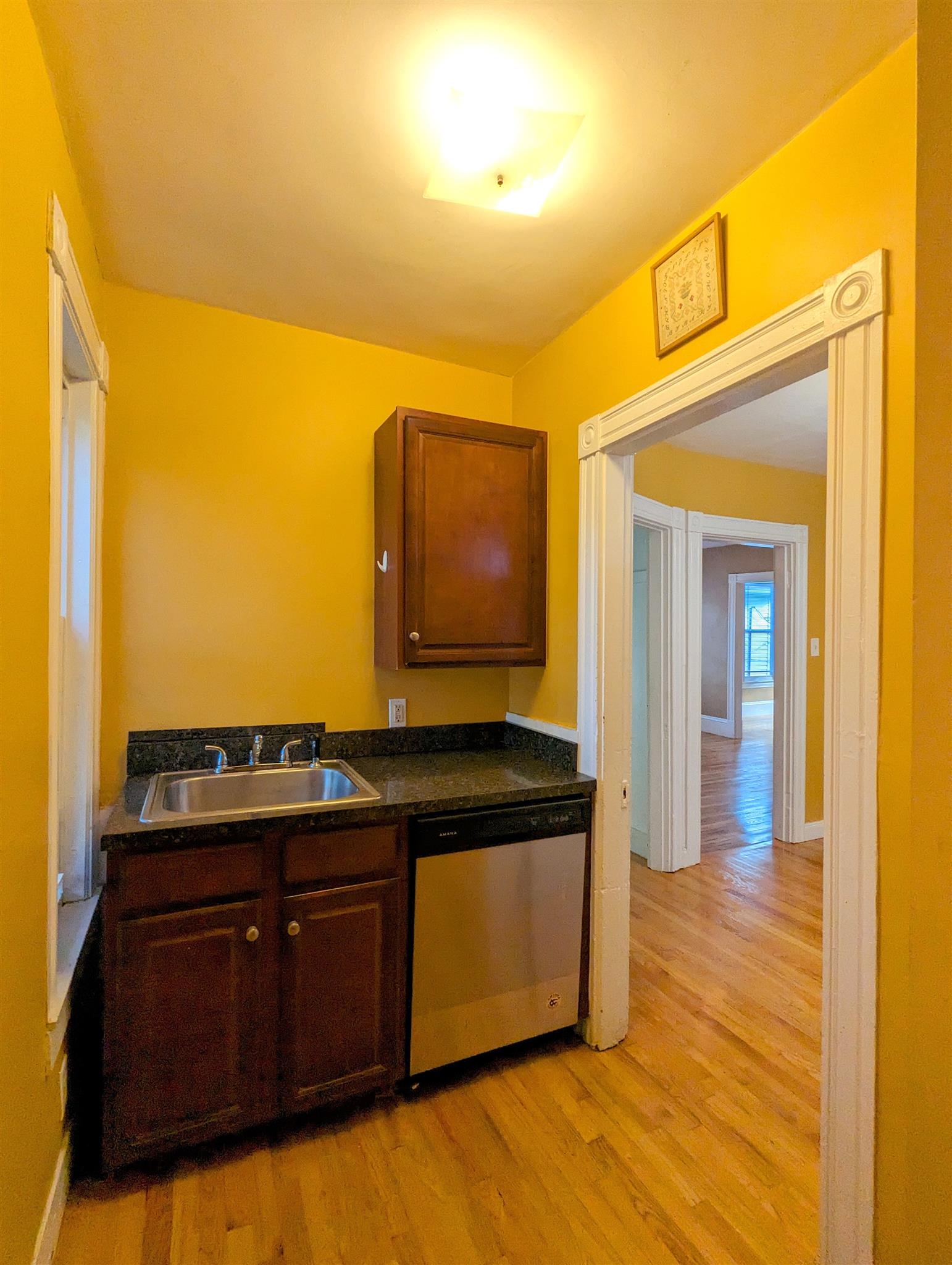 4 bed, 2 bath apartment for rent at 77 Orchard St, Tufts University — photo 14 of 21