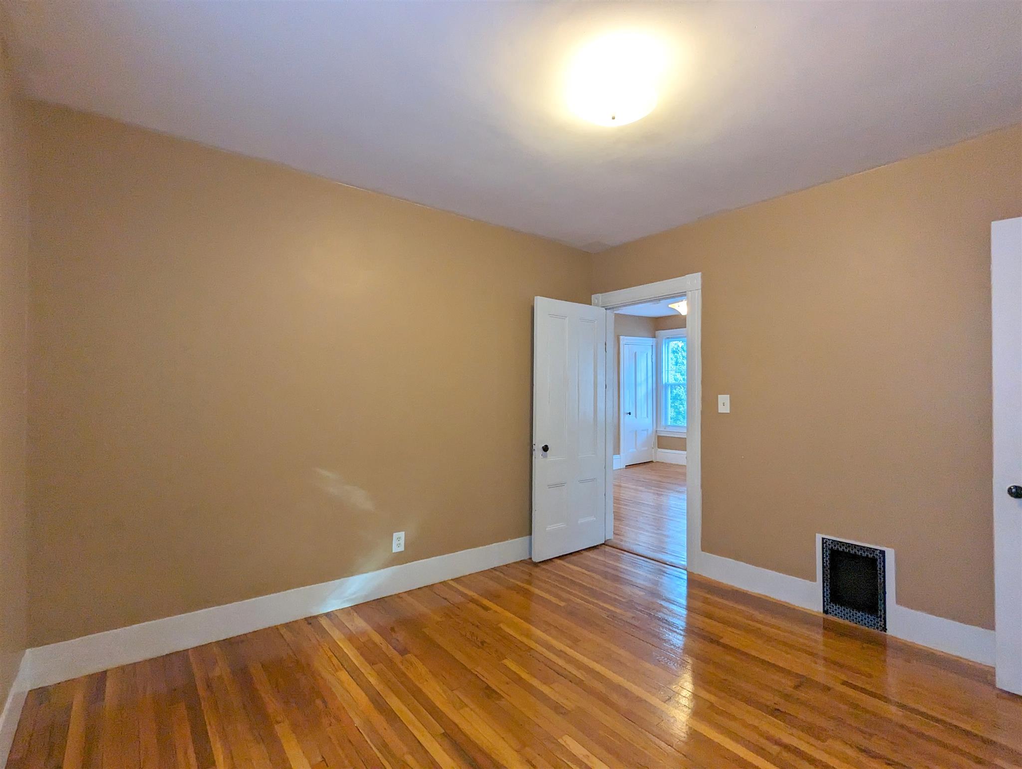 4 bed, 2 bath apartment for rent at 77 Orchard St, Tufts University — photo 19 of 21