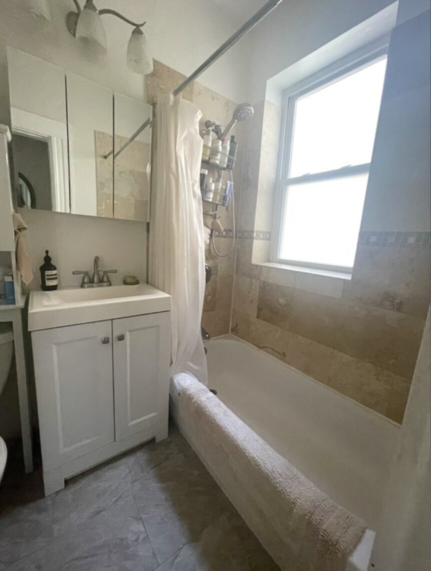 2 bed, 1 bath apartment for rent at 325 Summit Ave, Unit 7, Brighton — photo 3 of 3