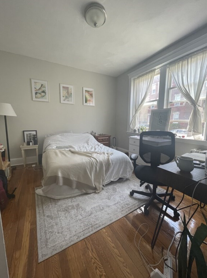 2 bed, 1 bath apartment for rent at 325 Summit Ave, Unit 7, Brighton