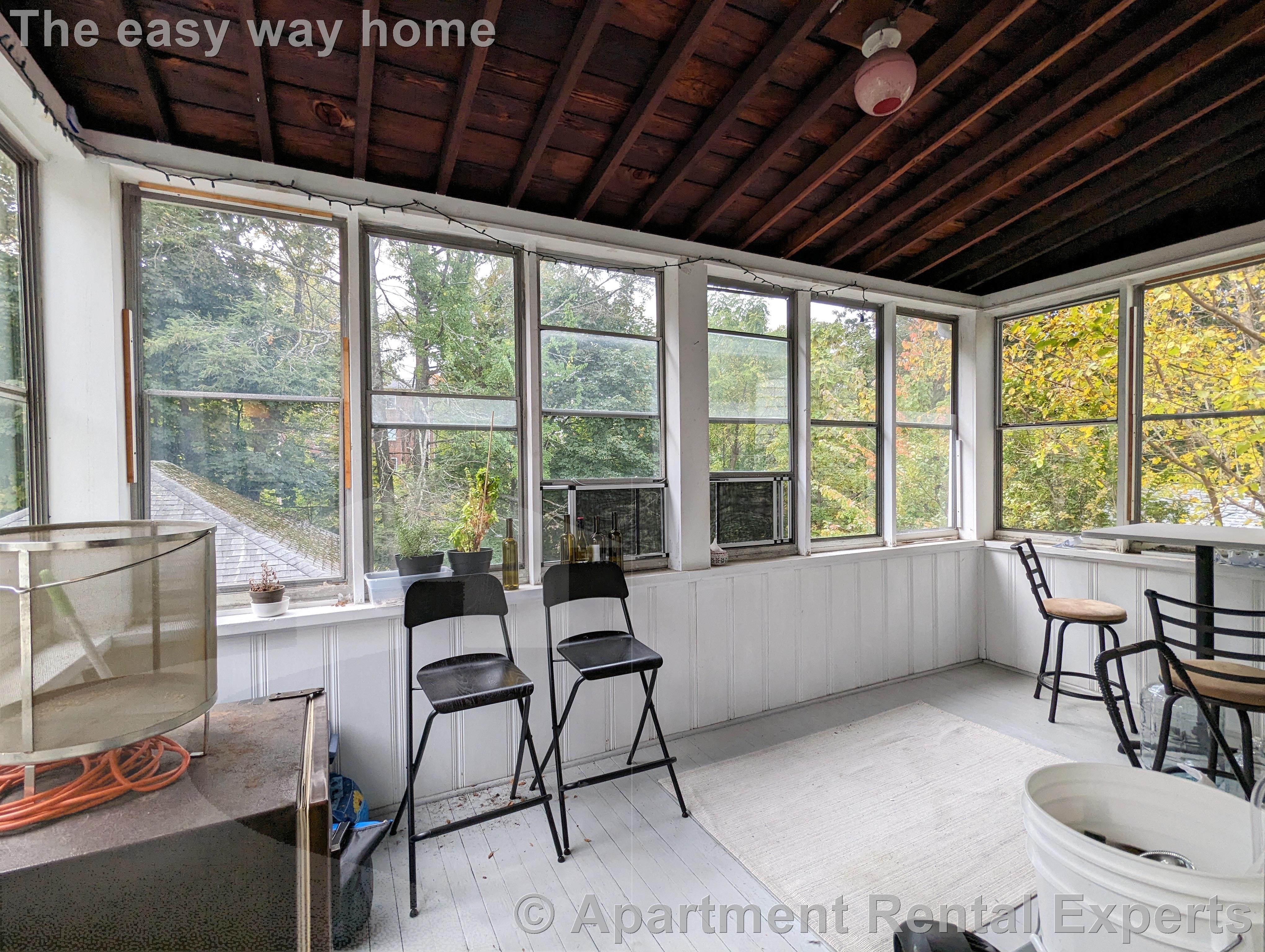 36 Orchard St, Medford