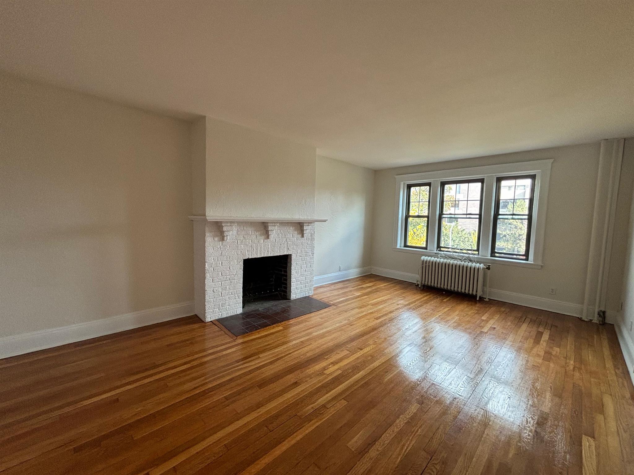 2 bed, 1 bath apartment for rent at 1558 Massachusetts Ave Unit 35, Harvard Square — photo 5 of 20
