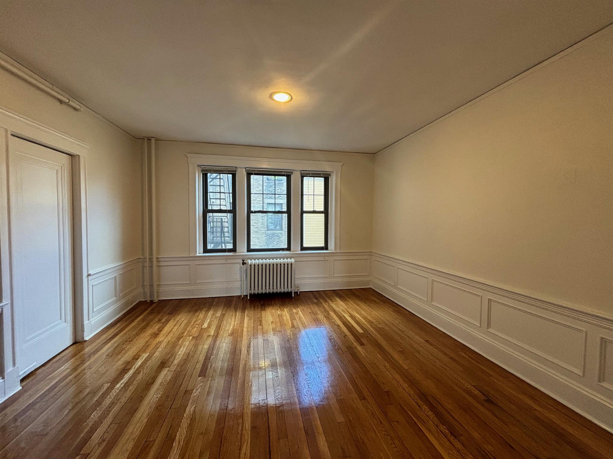 2 bed, 1 bath apartment for rent at 1558 Massachusetts Ave Unit 35, Harvard Square — photo 7 of 20