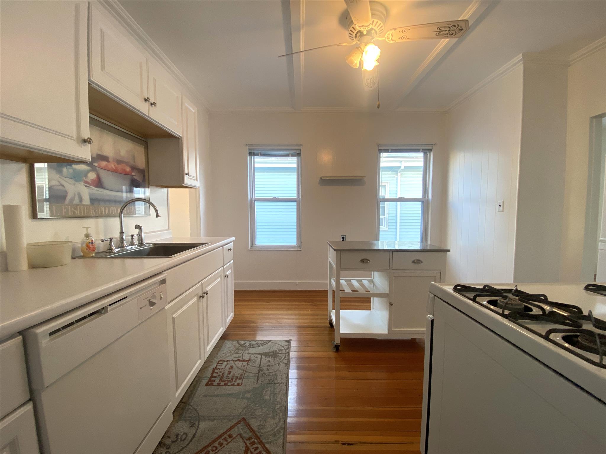 2 bed, 1 bath apartment for rent at 119 Rogers Ave Unit 2, Ball Square — photo 12 of 22