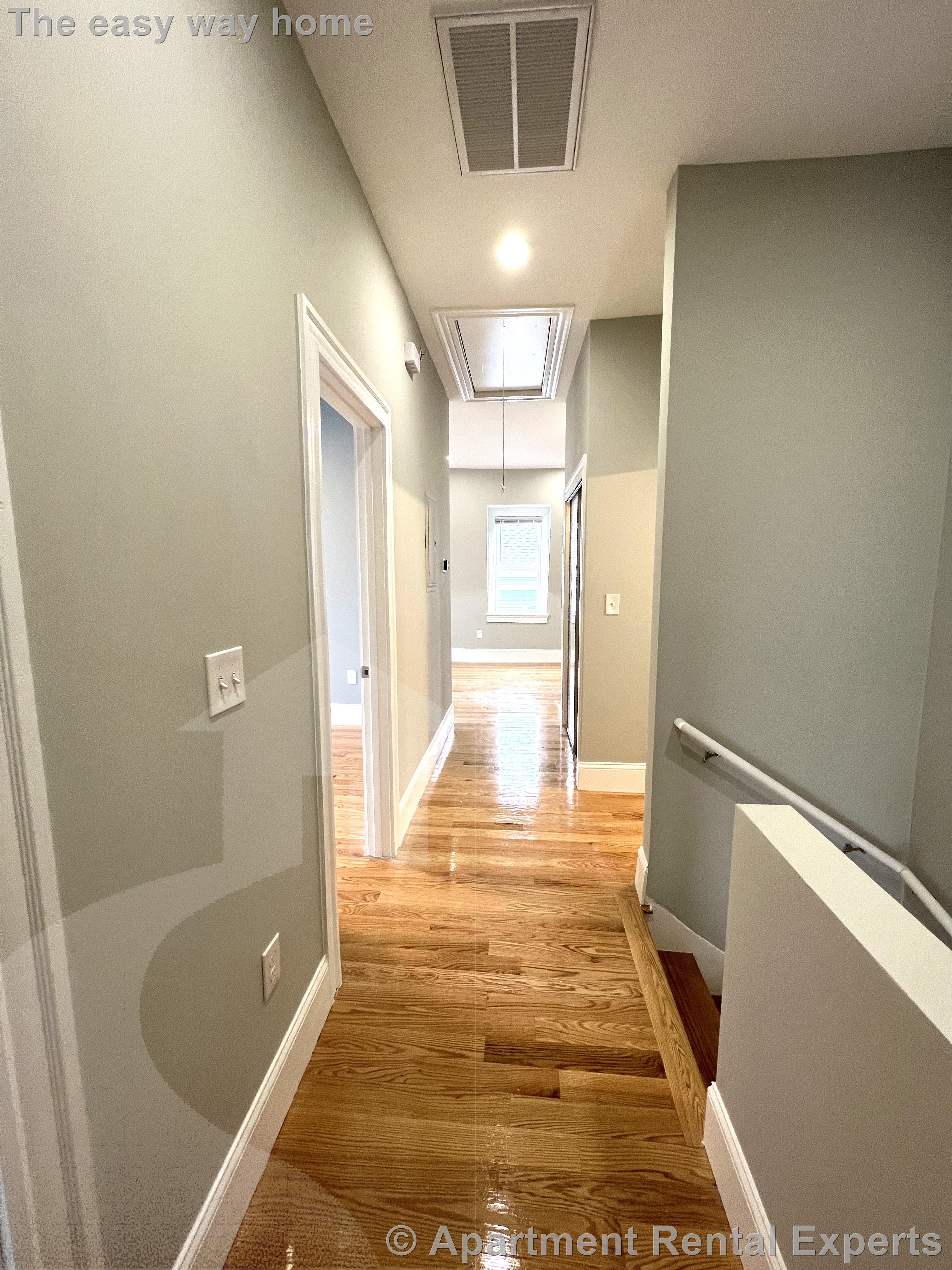 73 Pearl St, Sullivan Square