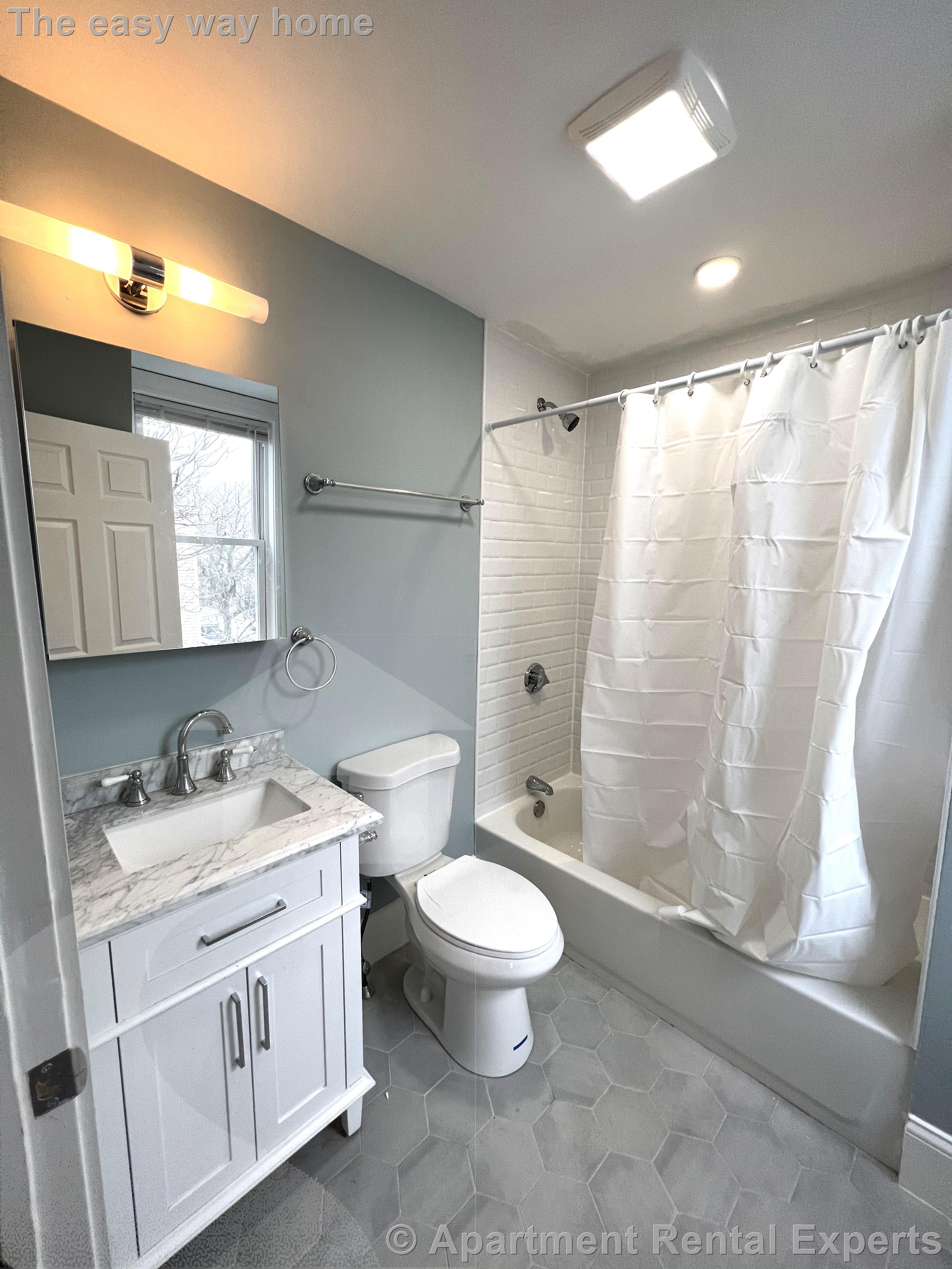 73 Pearl St, Sullivan Square