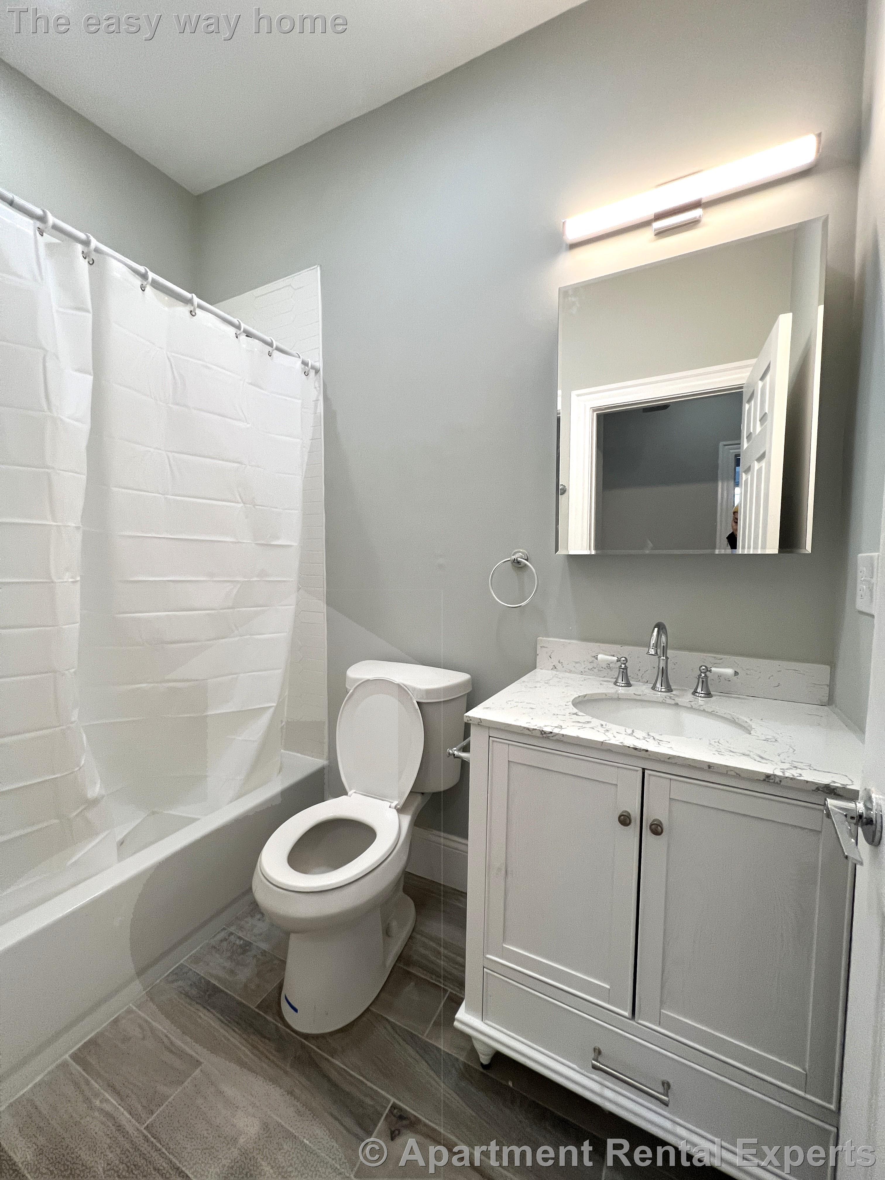 73 Pearl St, Sullivan Square
