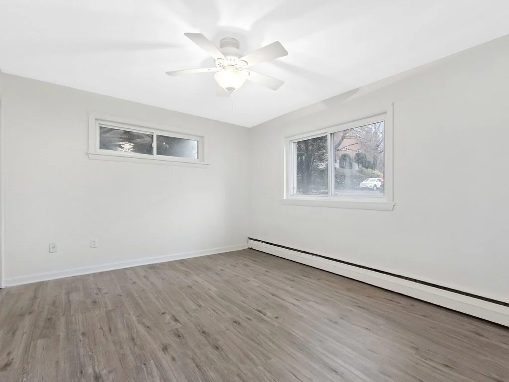 60 Lionel Ave, Waltham