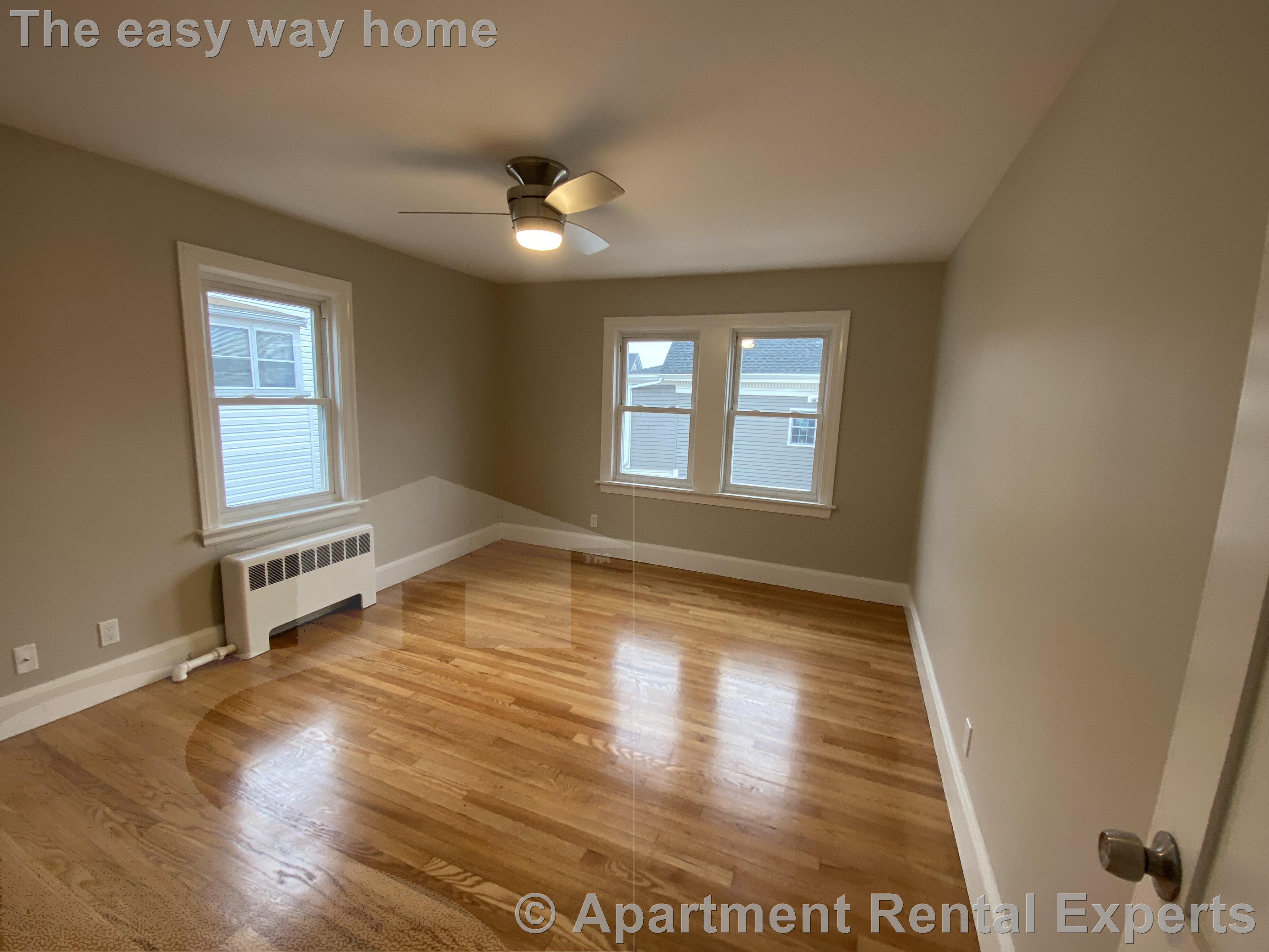 2 bed, 1 bath apartment for rent at 8 Fisk Ave Unit 2, Magoun Square — photo 4 of 15