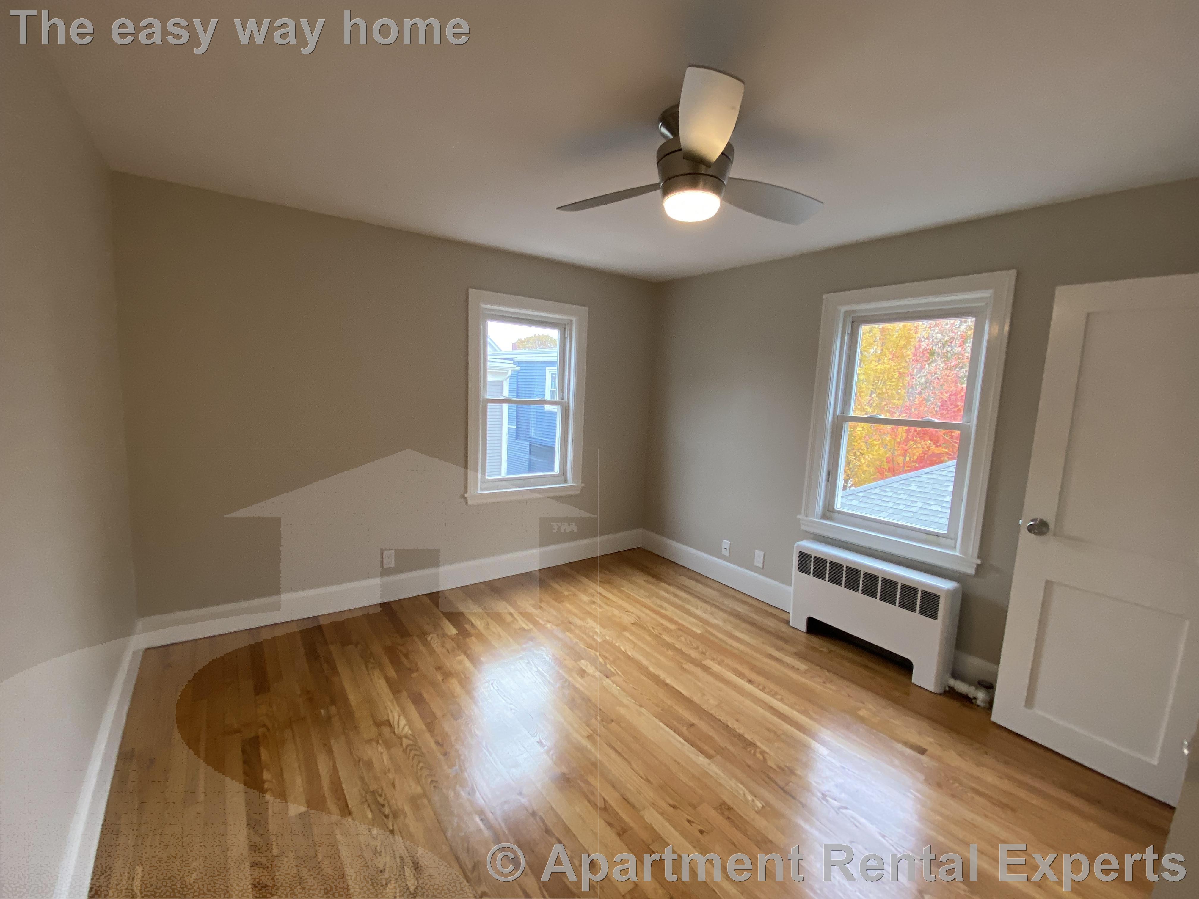 2 bed, 1 bath apartment for rent at 8 Fisk Ave Unit 2, Magoun Square — photo 8 of 15