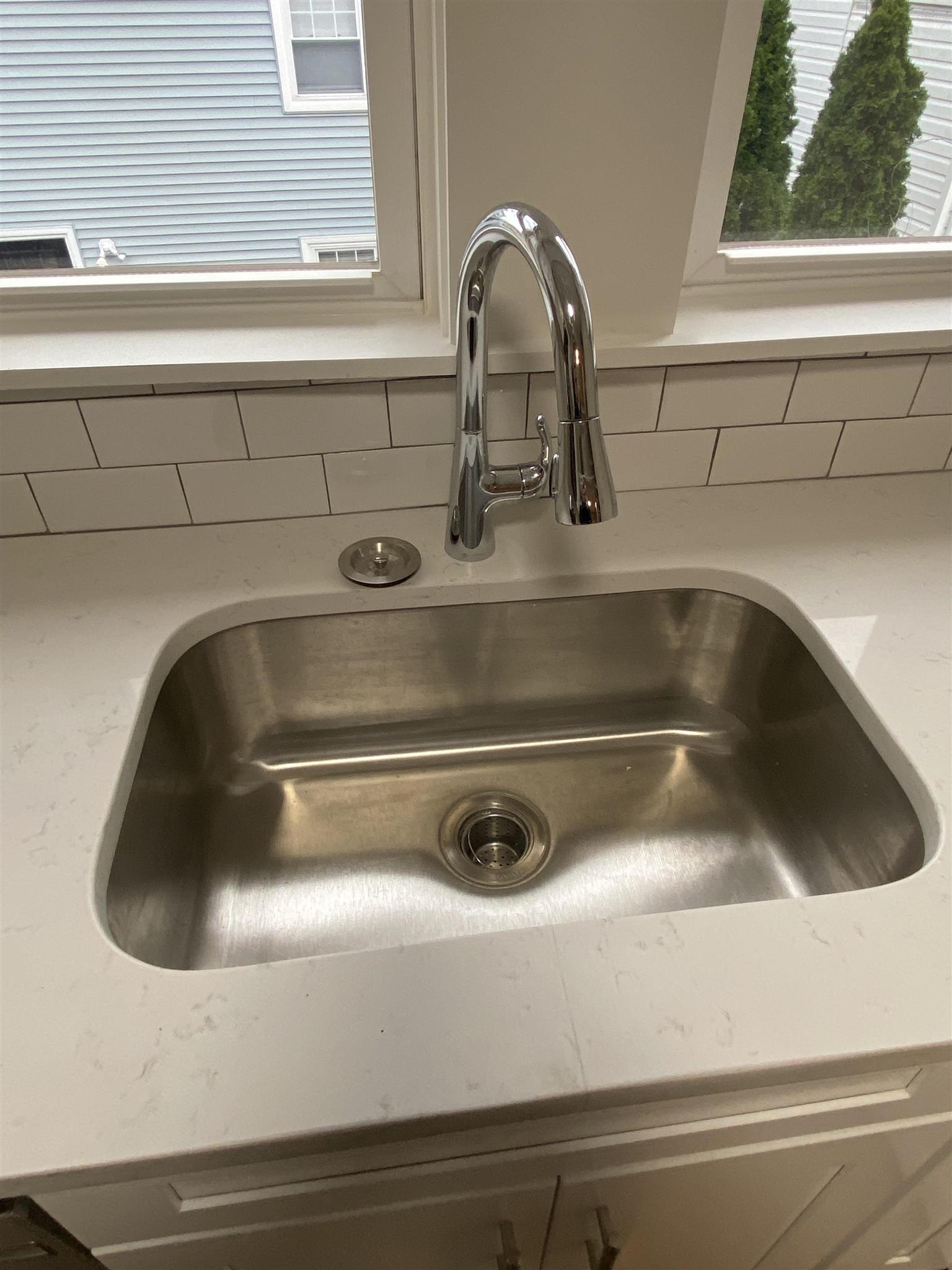 8 Fisk Ave, Magoun Square