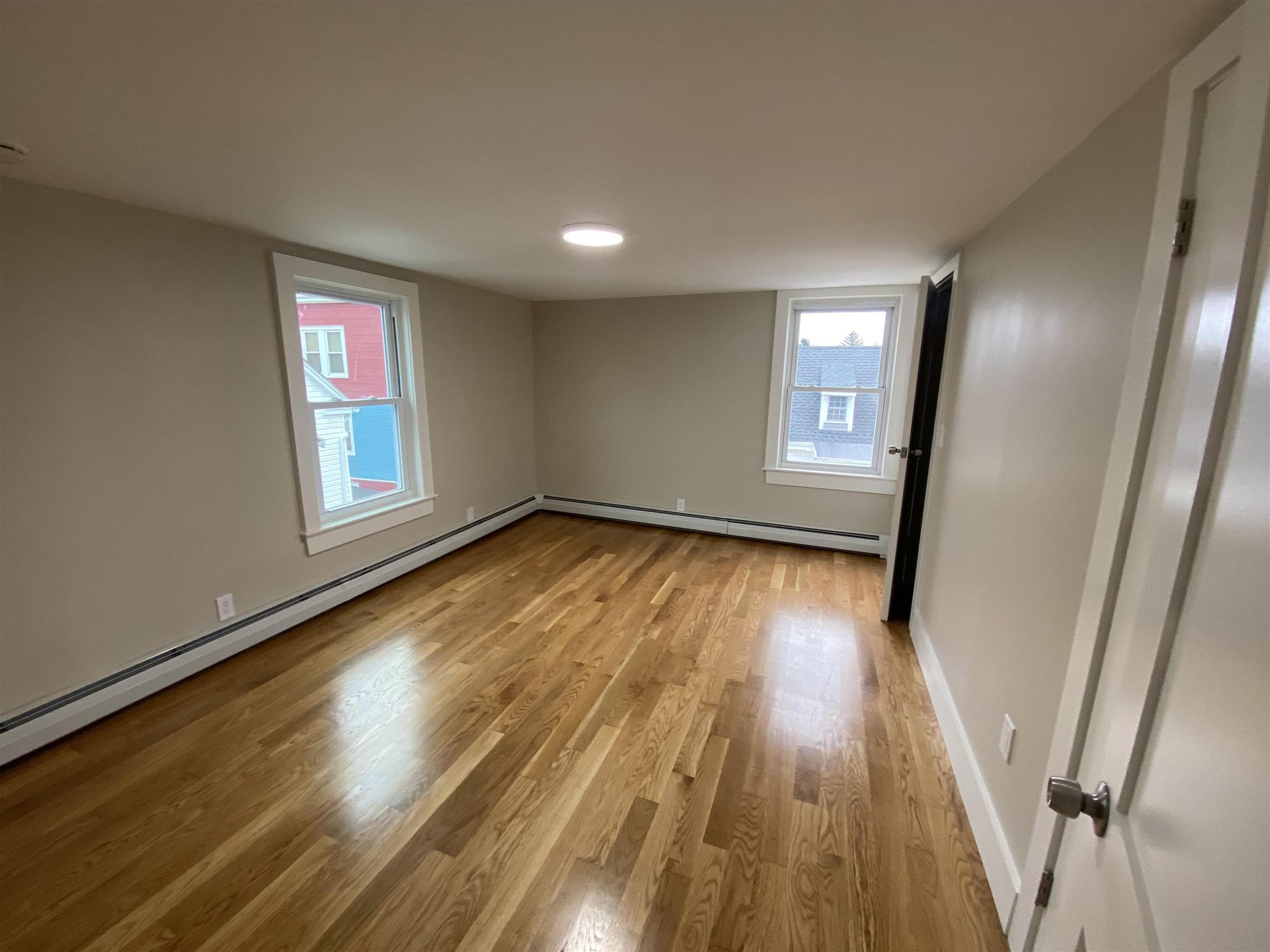 2 bed, 1 bath apartment for rent at 8 Fisk Ave Unit 3, Magoun Square — photo 5 of 13