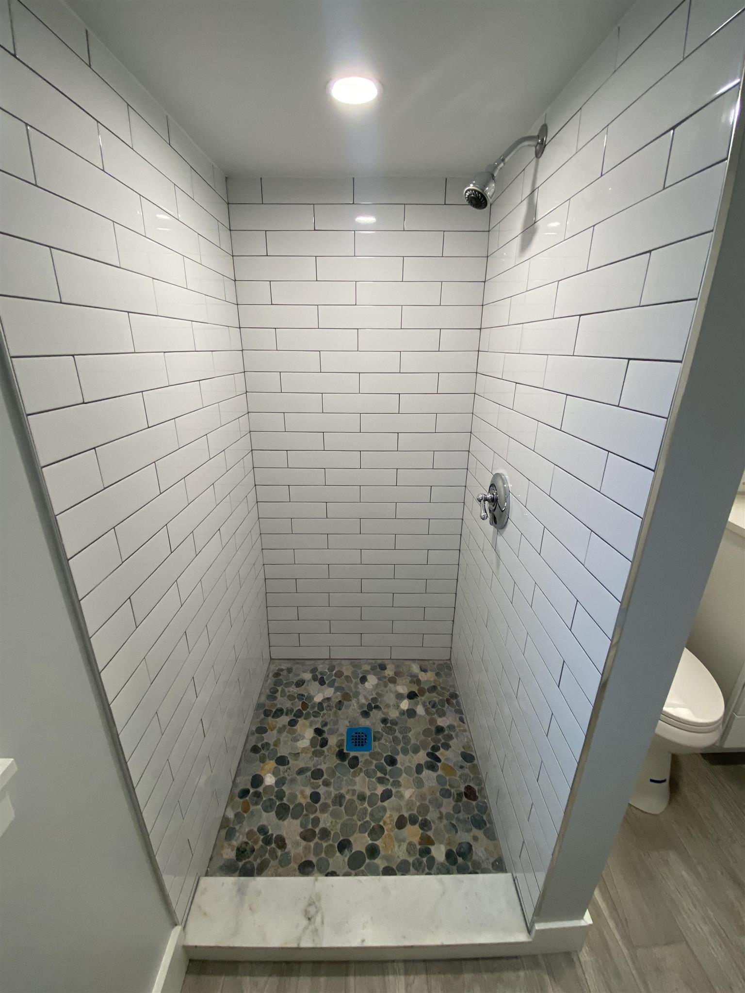 2 bed, 1 bath apartment for rent at 8 Fisk Ave Unit 3, Magoun Square — photo 12 of 13