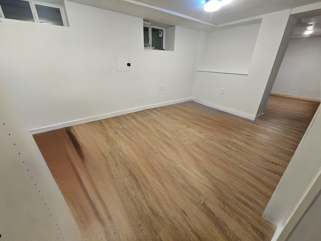 35 Reedsdale Rd, Milton