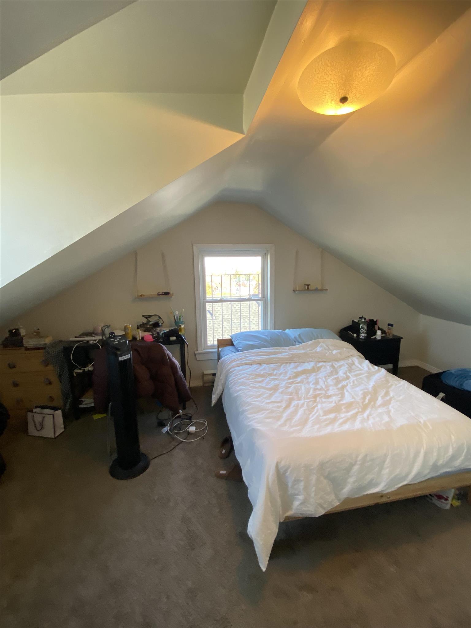 5 bed, 1 bath apartment for rent at 14.5 Fairmount St Unit 1, Tufts University — photo 5 of 10