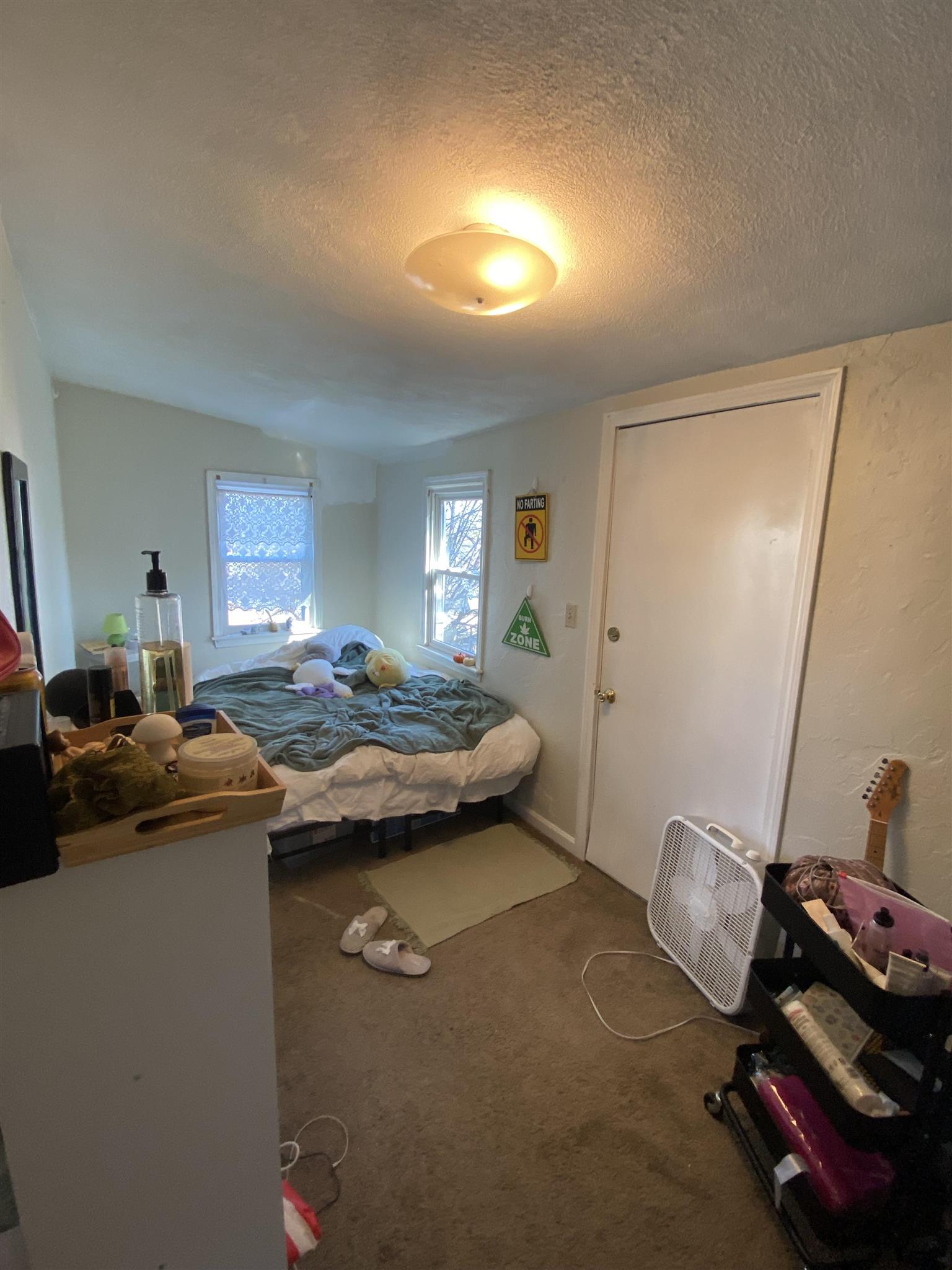 5 bed, 1 bath apartment for rent at 14.5 Fairmount St Unit 1, Tufts University — photo 7 of 10