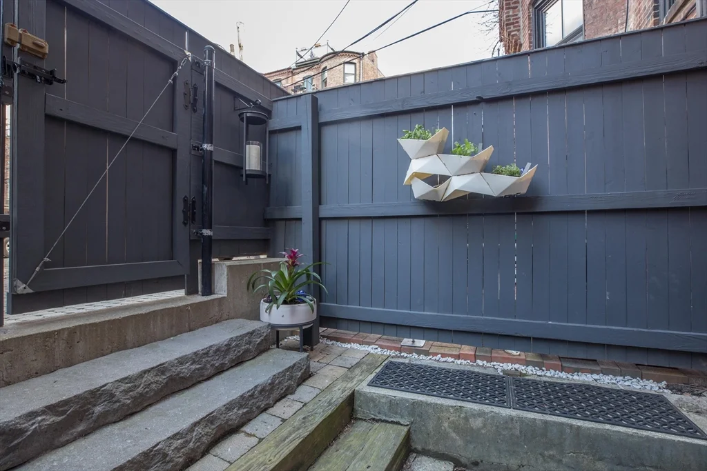529 Columbus Ave, South End