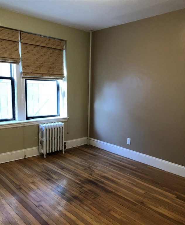 66 Queensberry St, Fenway