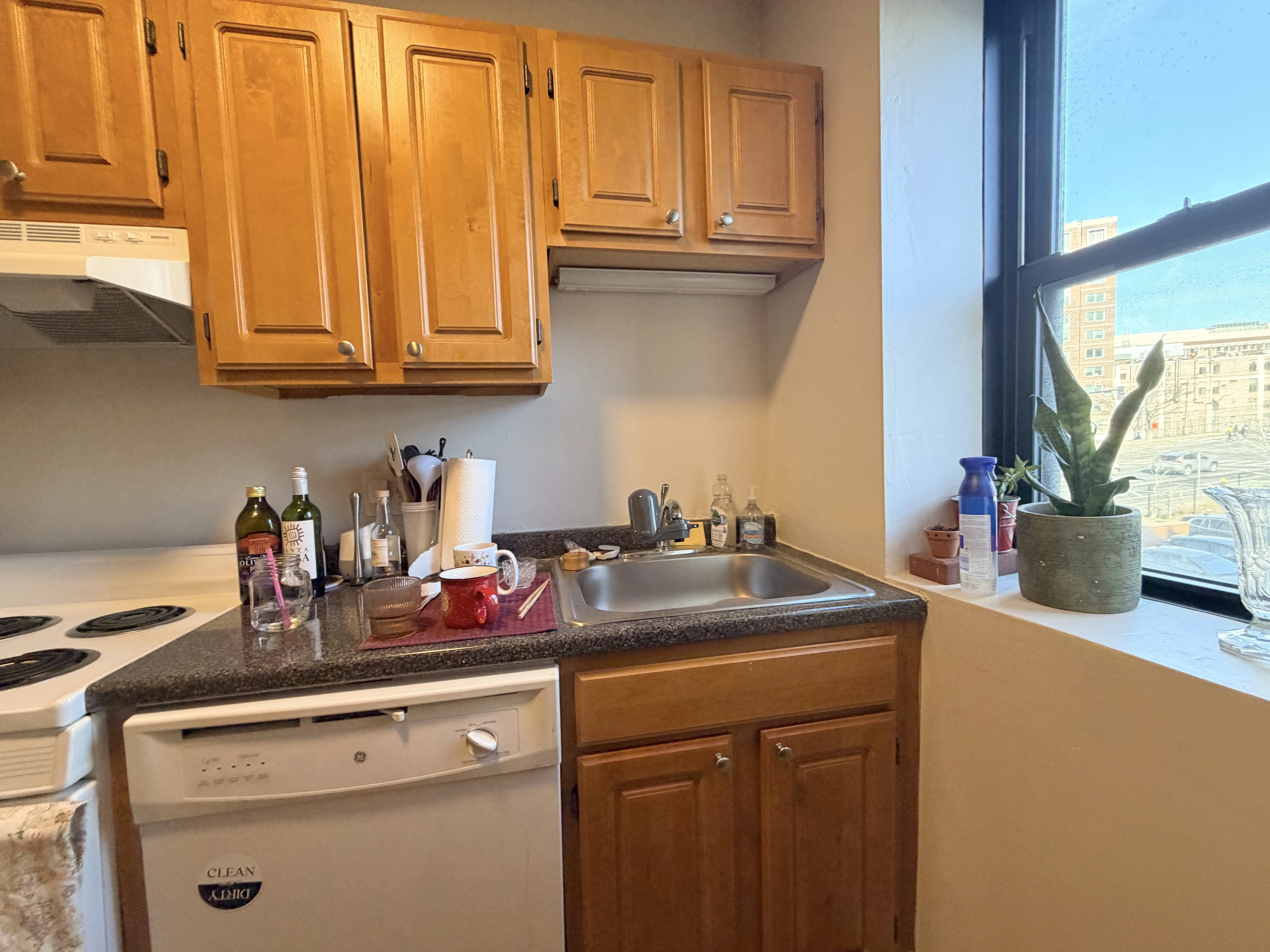 829 Beacon St, Fenway