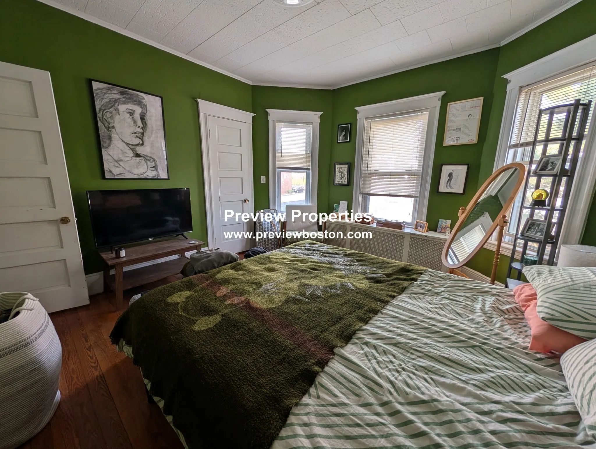 82 Chestnut Hill Ave, Brighton